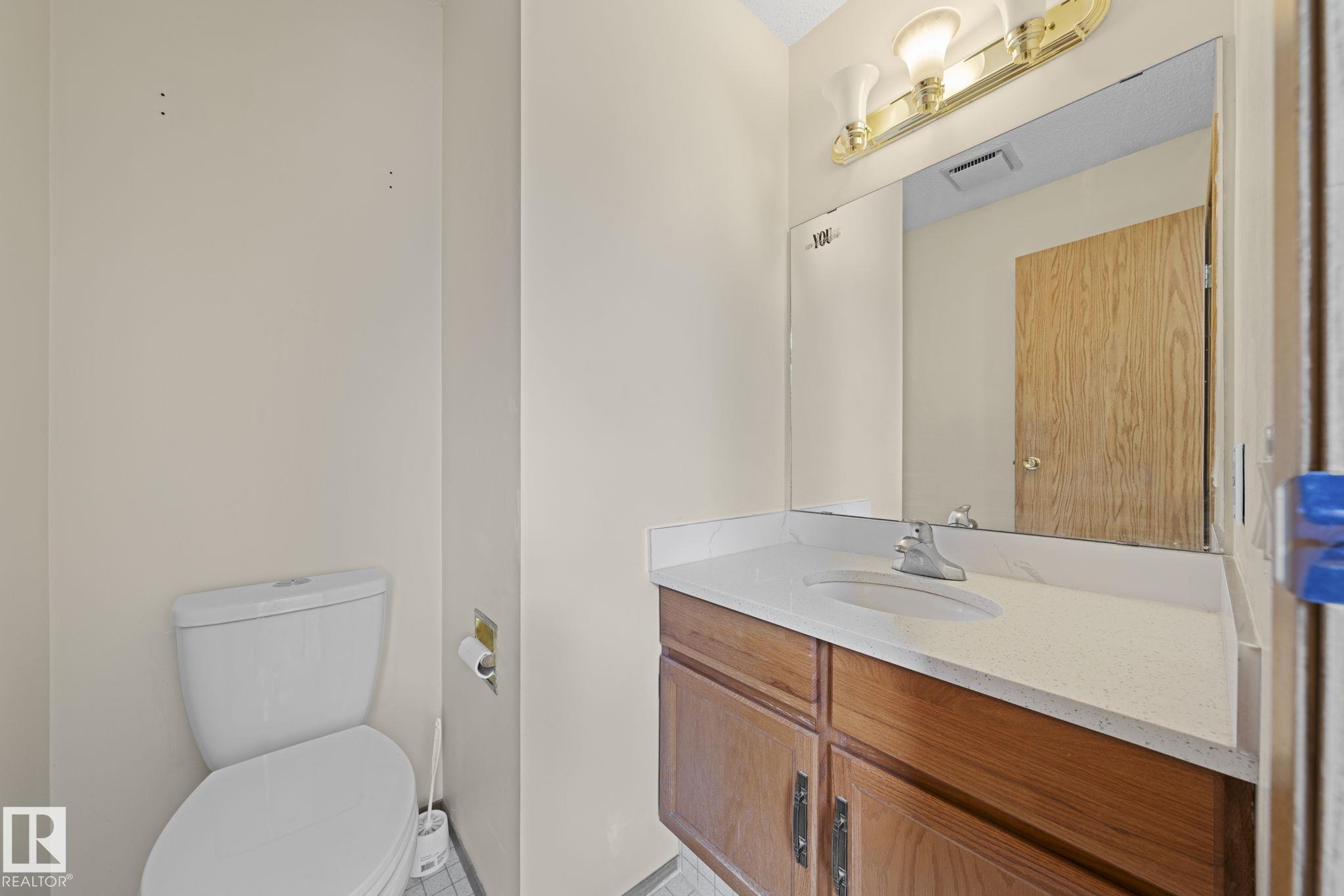 Photo 24 at 10458 14 Avenue NW, Bearspaw, Edmonton