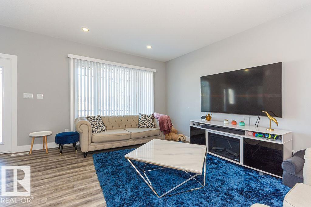 Photo 6 at 1224 Mcconachie Boulevard NW, McConachie Area, Edmonton