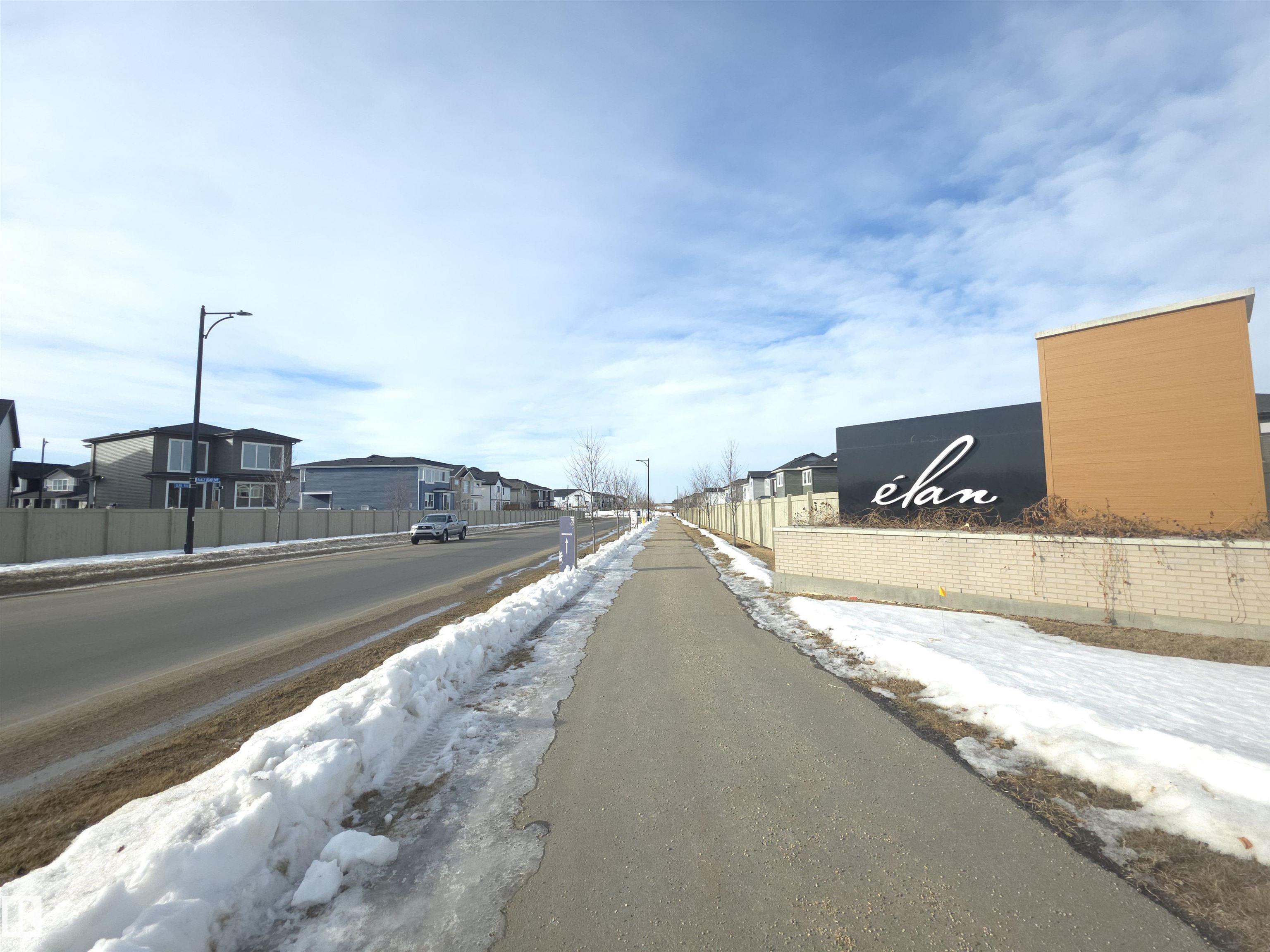 7015 52 Avenue, Elan, Beaumont