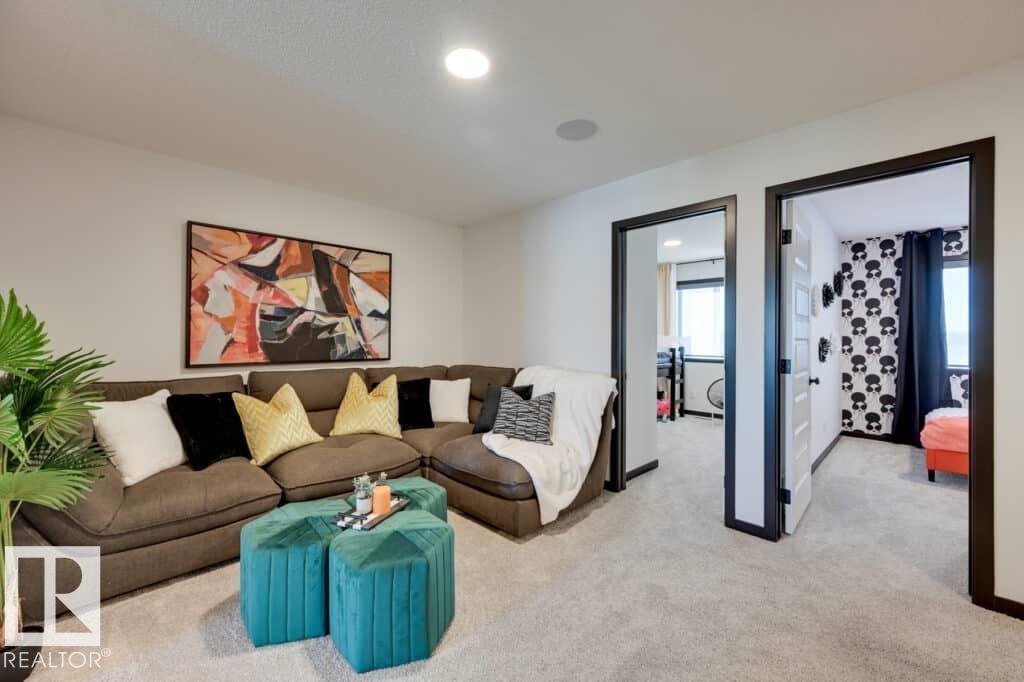 Photo 34 at 7015 52 Avenue, Elan, Beaumont