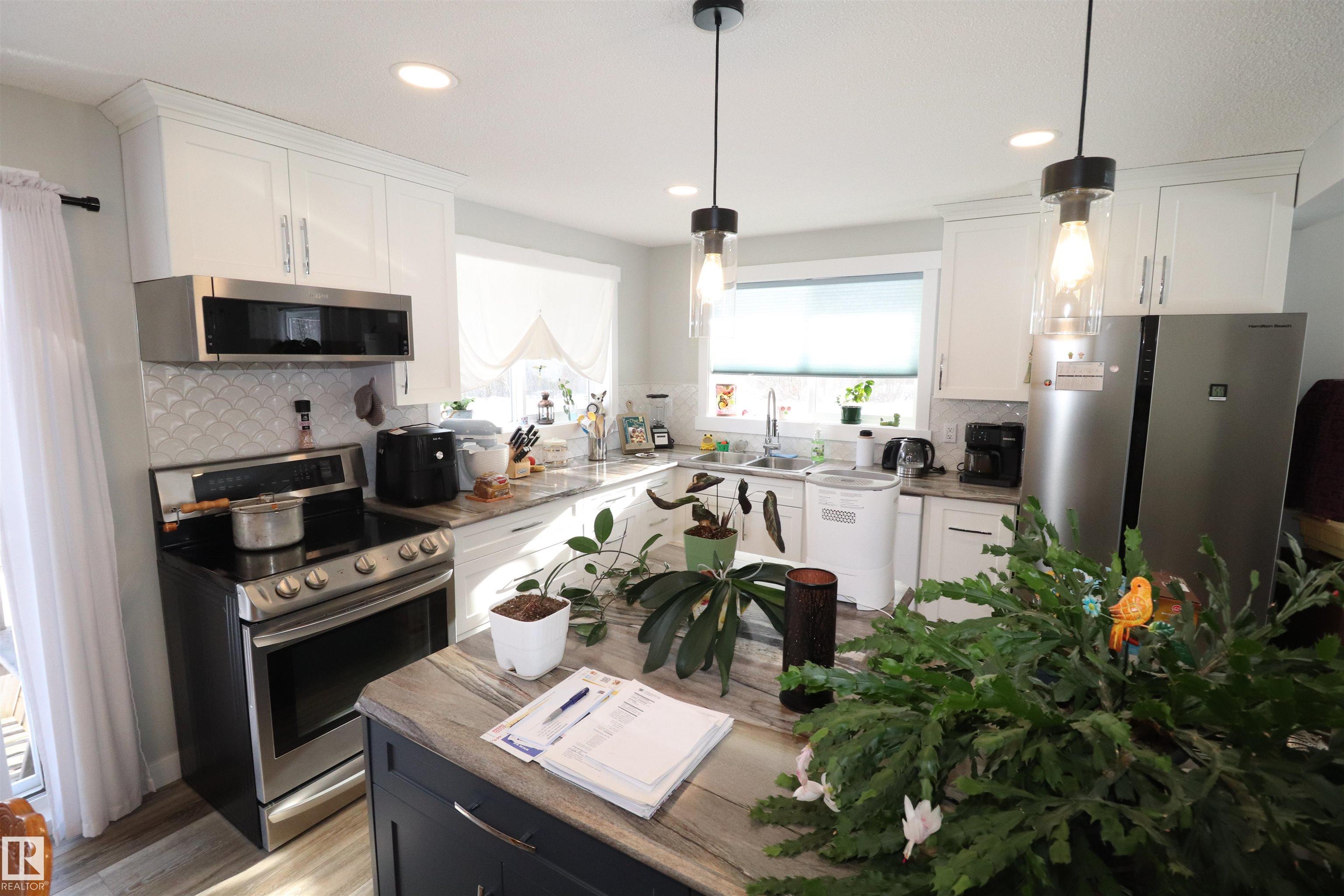 Photo 13 at 57 - 20575 Wye Road, North Cooking Lake, Rural Strathcona County