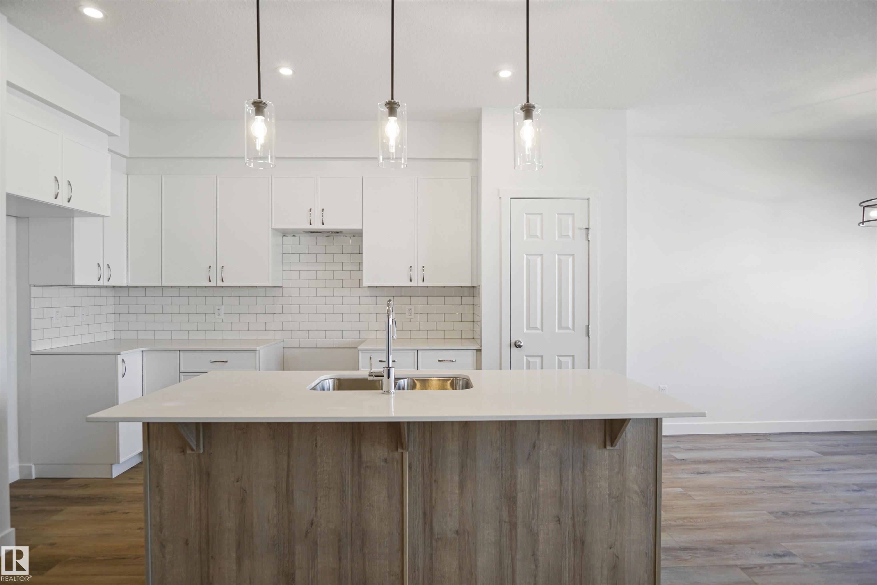 Photo 12 at 18955 28 Avenue NW, The Uplands, Edmonton