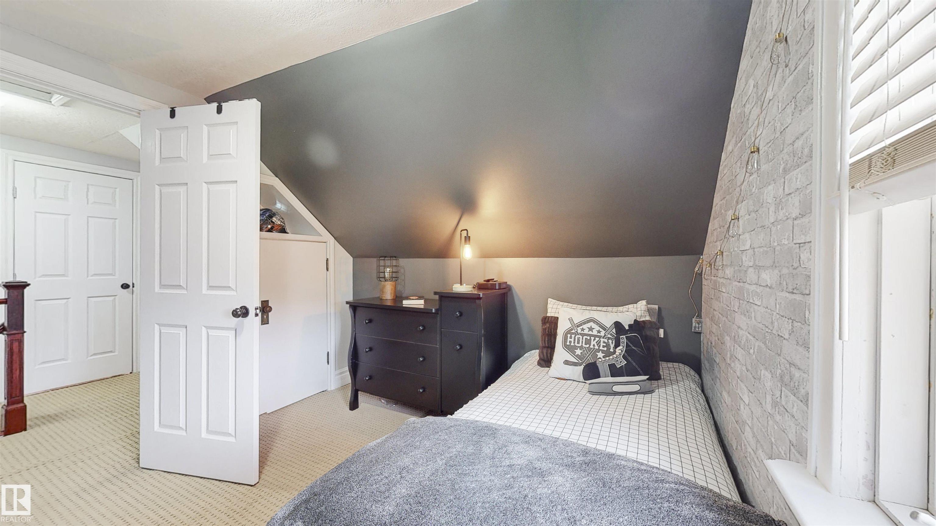 Photo 25 at 53506 Rge Rd 271, None, Rural Parkland County