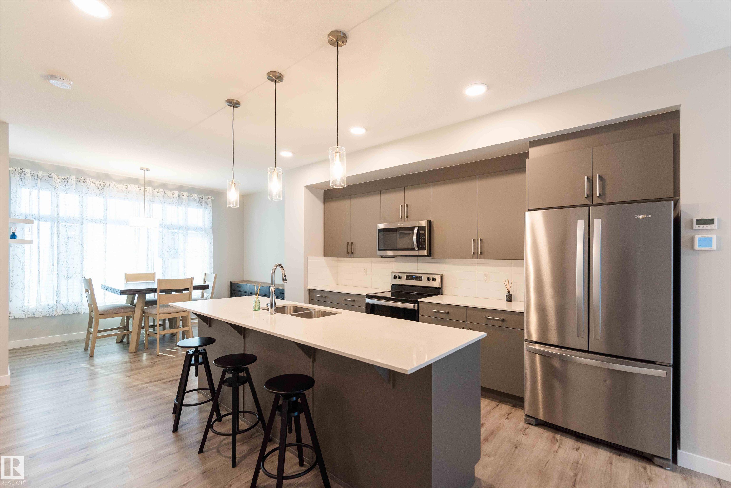 Photo 8 at 21 - 1729 Keene Crescent SW, Keswick, Edmonton