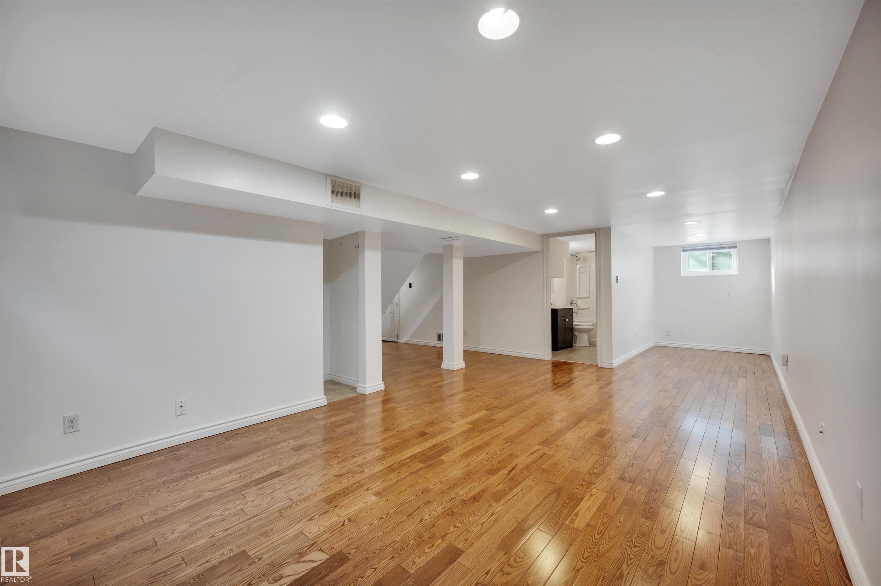 Photo 37 at 6803 112a Street NW, Parkallen, Edmonton