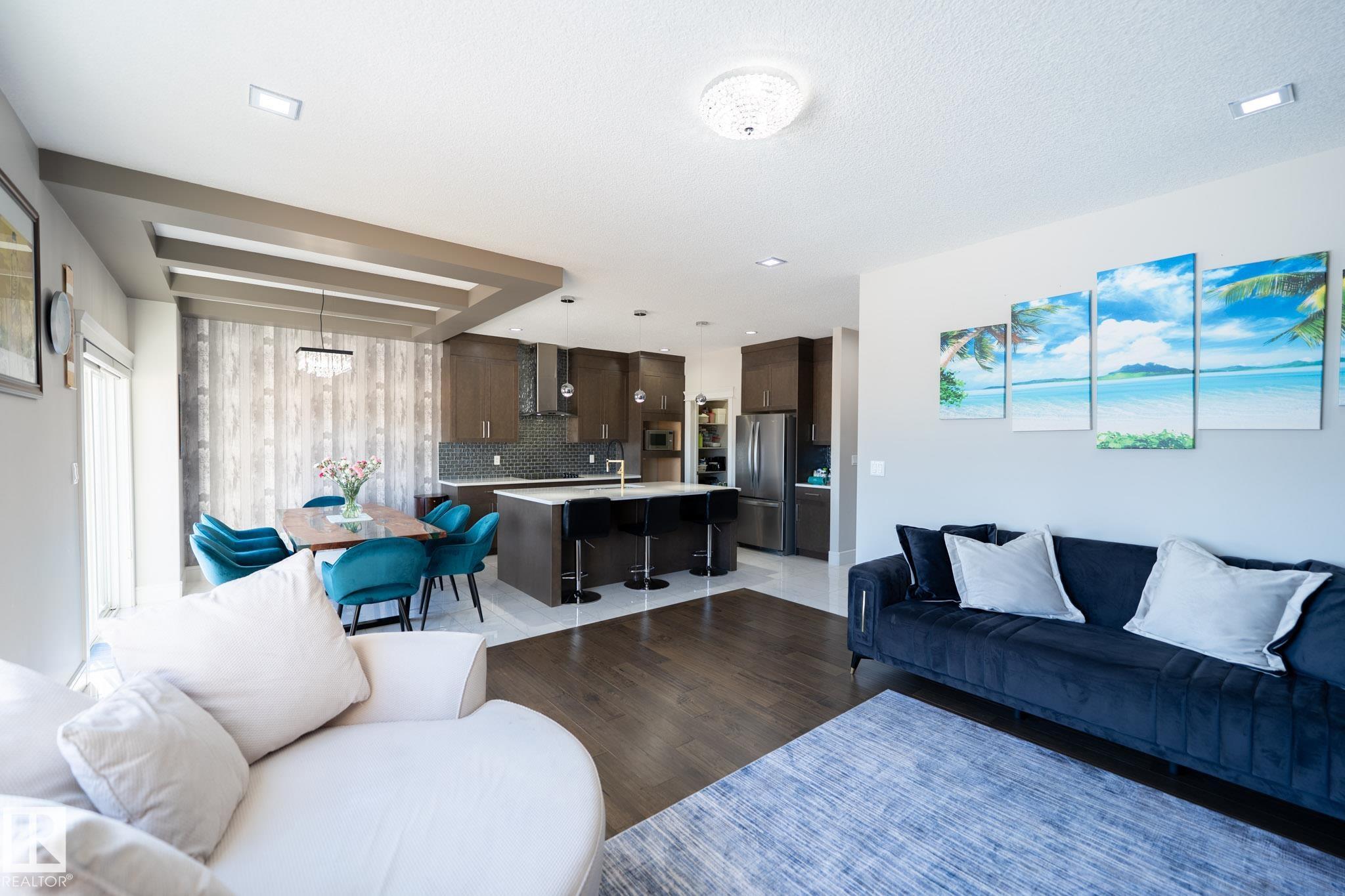 Photo 8 at 3623 8 Street NW, Maple Crest, Edmonton