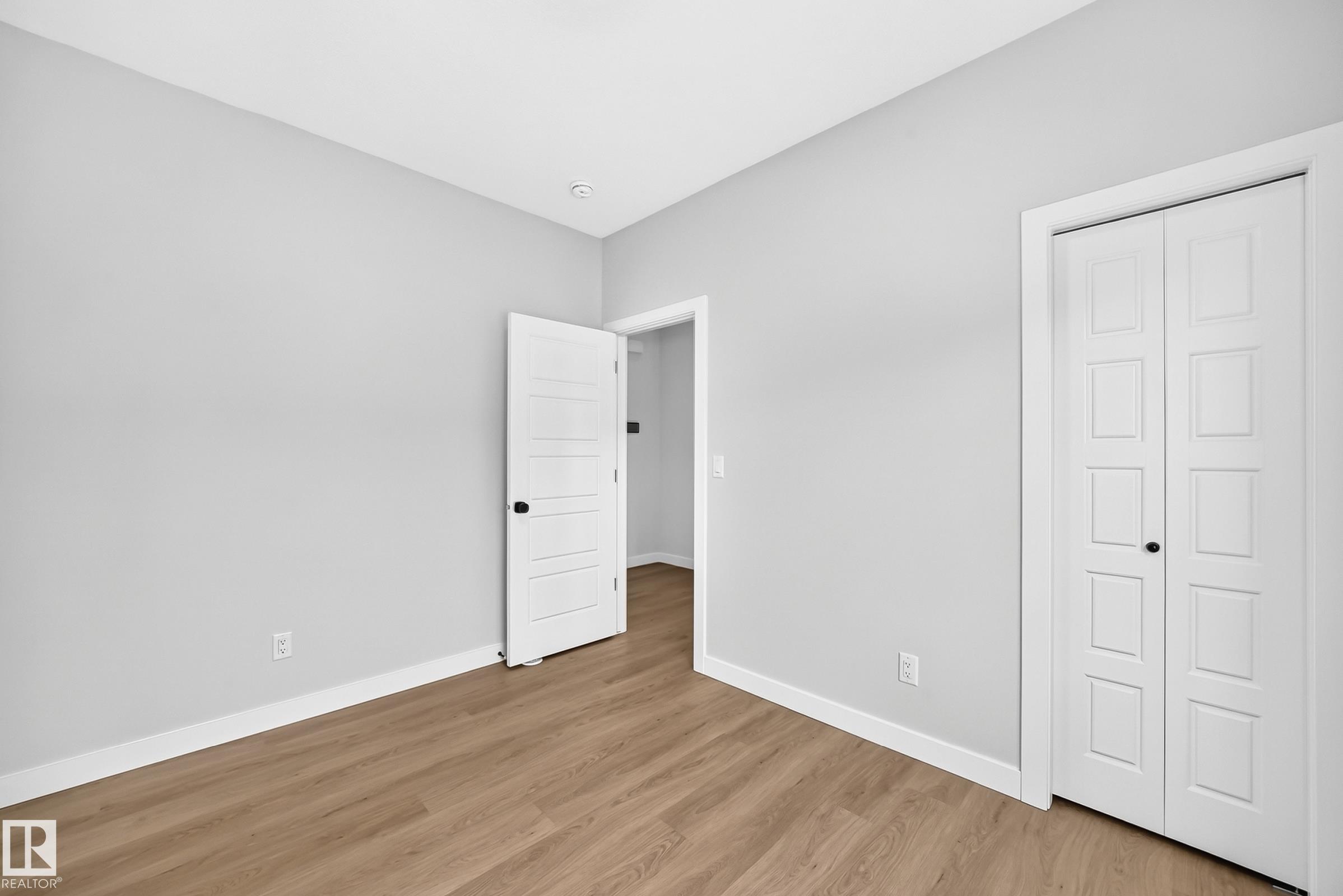 https://zimg.paragon.ice.com/ParagonImages/Property/PM/RAE/225386237/22/0/0/4d77f6aa02910394eddf842ed9afee53/1/cdf1233d1fd6a77a37ec516fa3bcc666/225386237-6aeff030-9997-408f-849f-28846381bff1.JPG