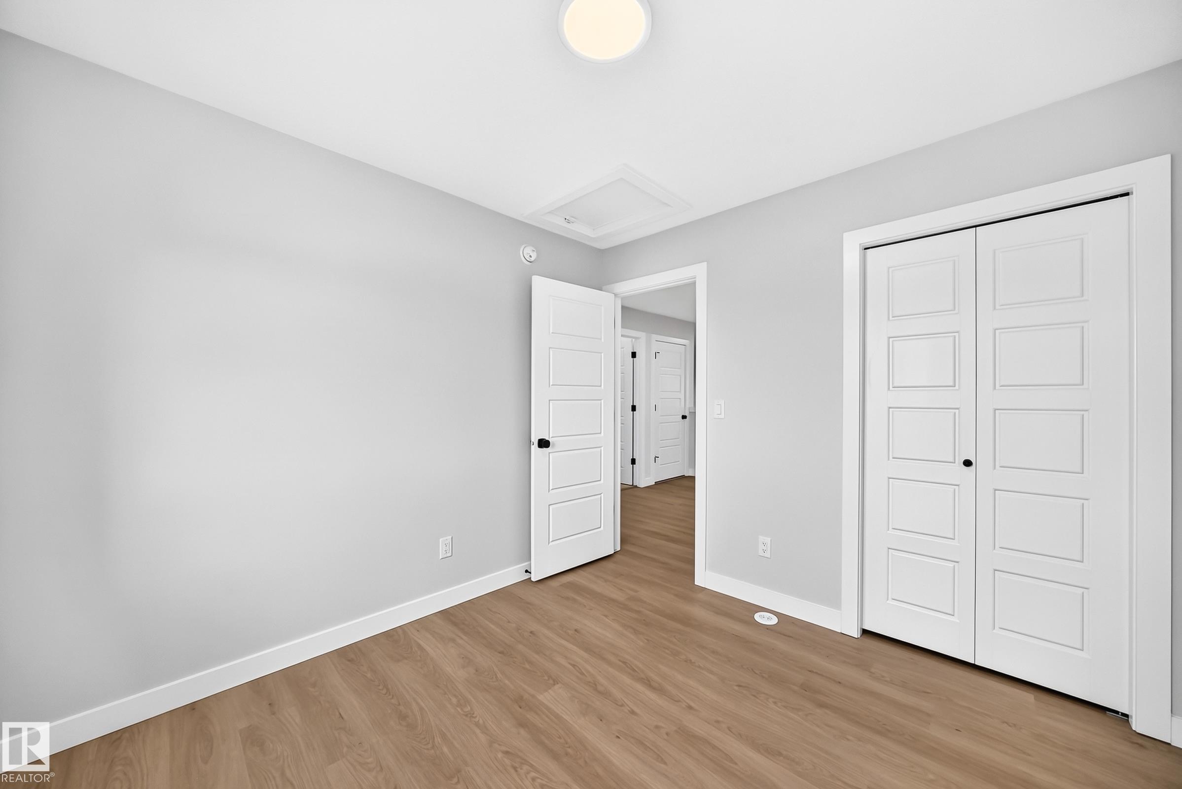 https://zimg.paragon.ice.com/ParagonImages/Property/PM/RAE/225386237/24/0/0/d7346bbb2fe93af2423240c3edecd774/1/cdf1233d1fd6a77a37ec516fa3bcc666/225386237-864353f8-146f-48f0-9f36-b08d99d34fb4.JPG