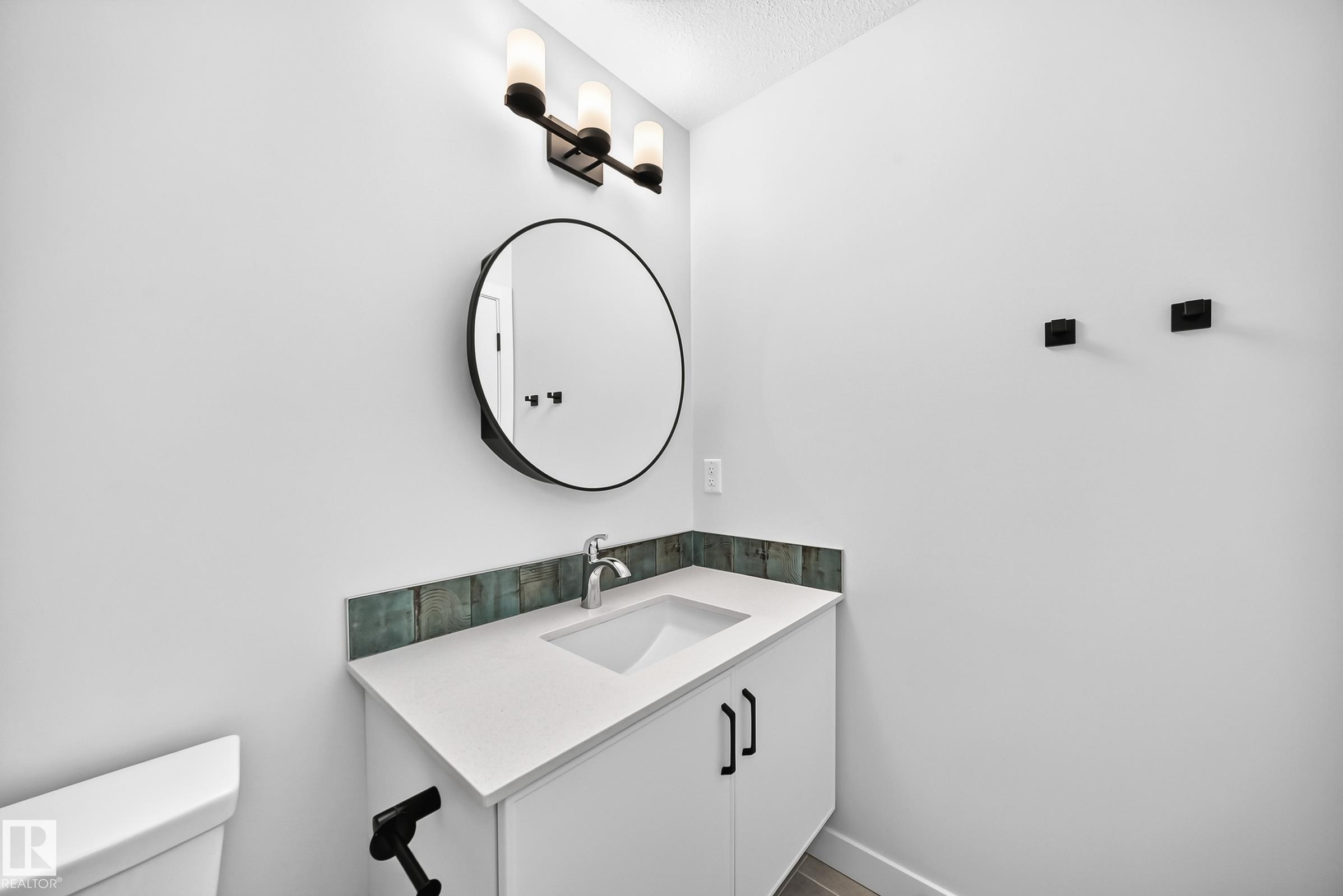 https://zimg.paragon.ice.com/ParagonImages/Property/PM/RAE/225386237/29/0/0/2ef2c07a4716507de2e17aac12aa9701/1/cdf1233d1fd6a77a37ec516fa3bcc666/225386237-c2954a0a-0e53-4c89-96dd-d47fcaa727a4.JPG