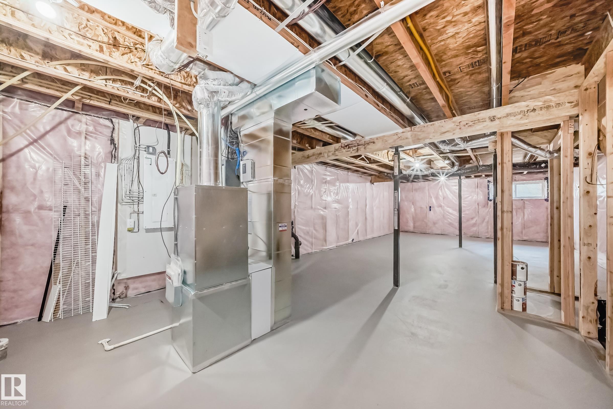 https://zimg.paragon.ice.com/ParagonImages/Property/PM/RAE/225386237/30/0/0/19c2347399d2fd18dd4fef16abb2a137/1/cdf1233d1fd6a77a37ec516fa3bcc666/225386237-cab6e925-8996-40dd-82b4-d5e04b35c3a6.JPG