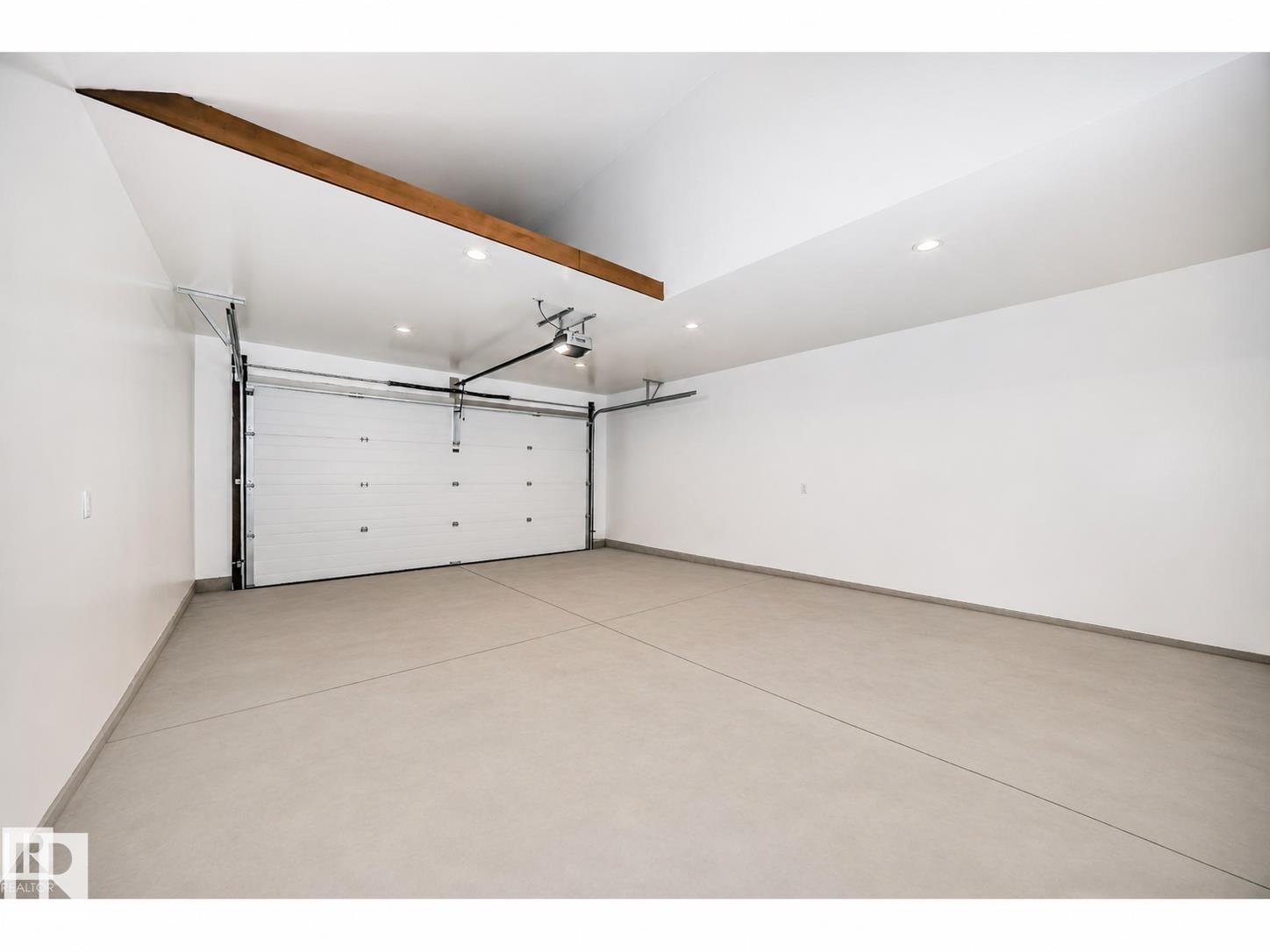 https://zimg.paragon.ice.com/ParagonImages/Property/PM/RAE/225386237/37/0/0/8ab9d80fb61767284f6ef9f930dff6db/1/cdf1233d1fd6a77a37ec516fa3bcc666/225386237-706ba3ce-b55d-4214-ac46-e26793f25ed1.JPG