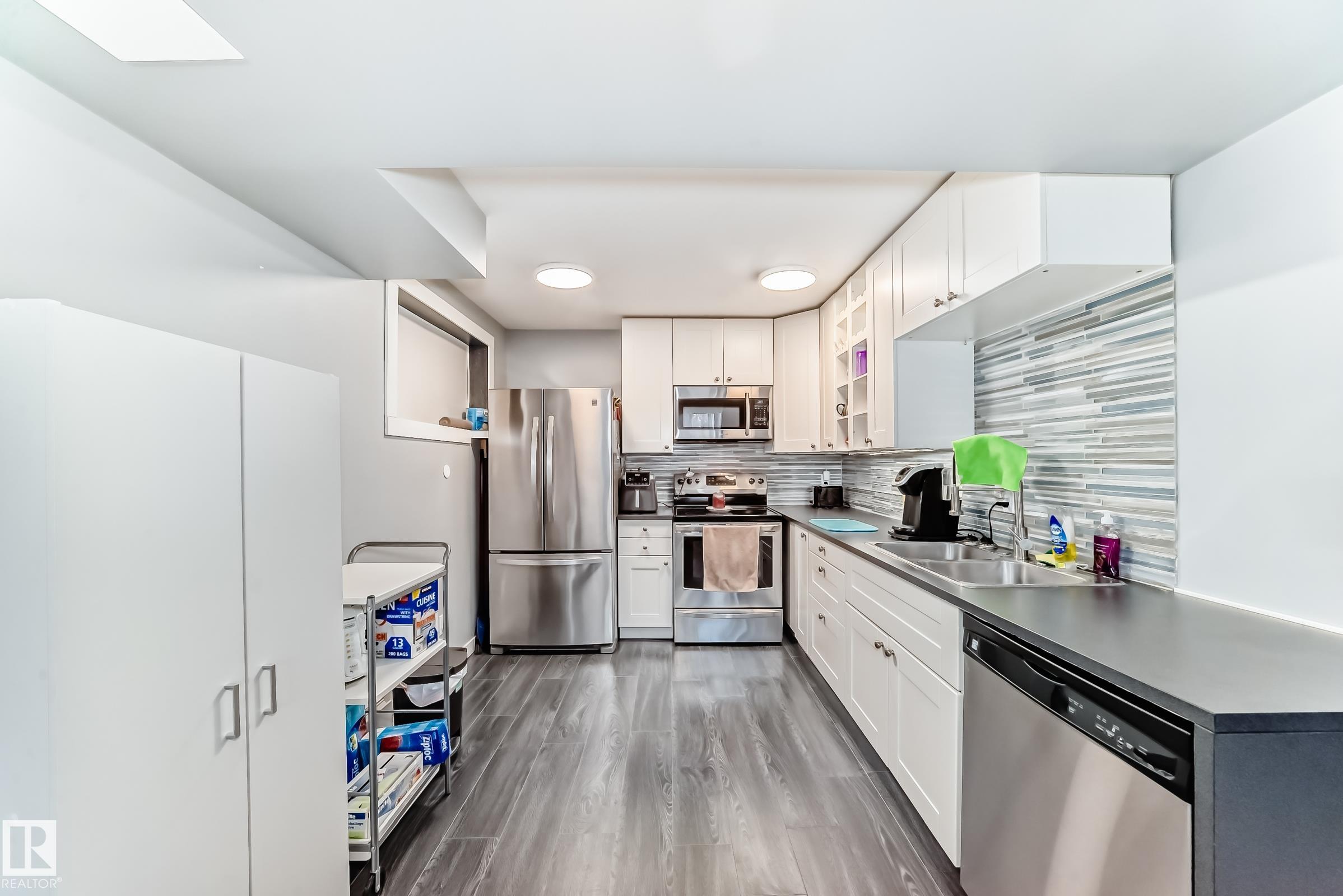 Photo 25 at 6111 18 Avenue NW, Meyokumin, Edmonton