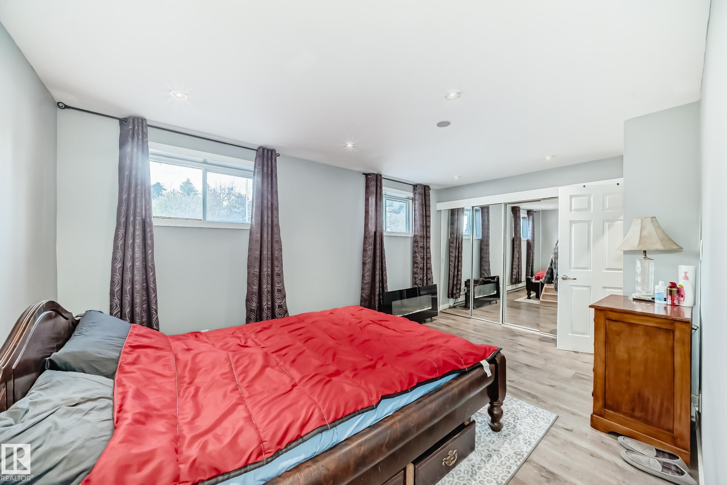 Photo 28 at 6111 18 Avenue NW, Meyokumin, Edmonton