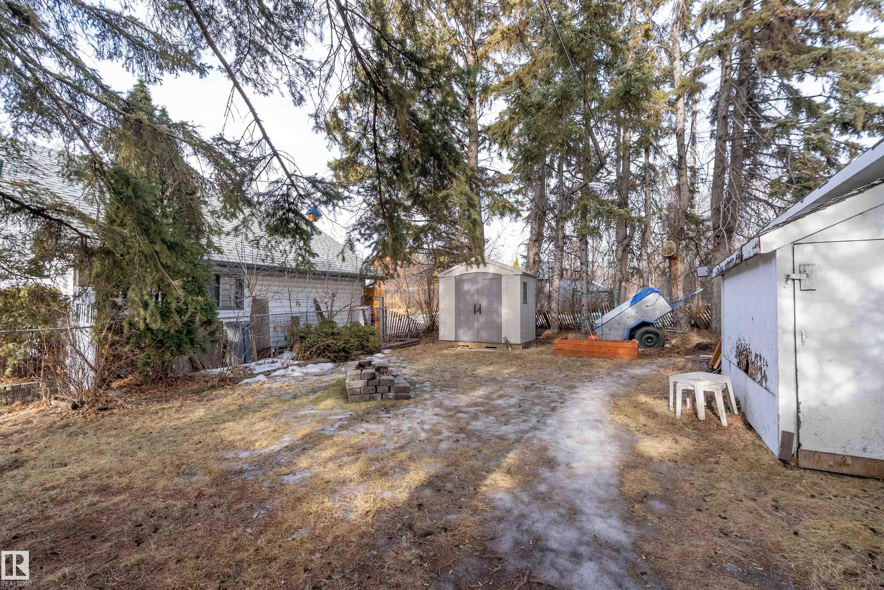 Photo 39 at 4426 53 Avenue, North Telford, Leduc