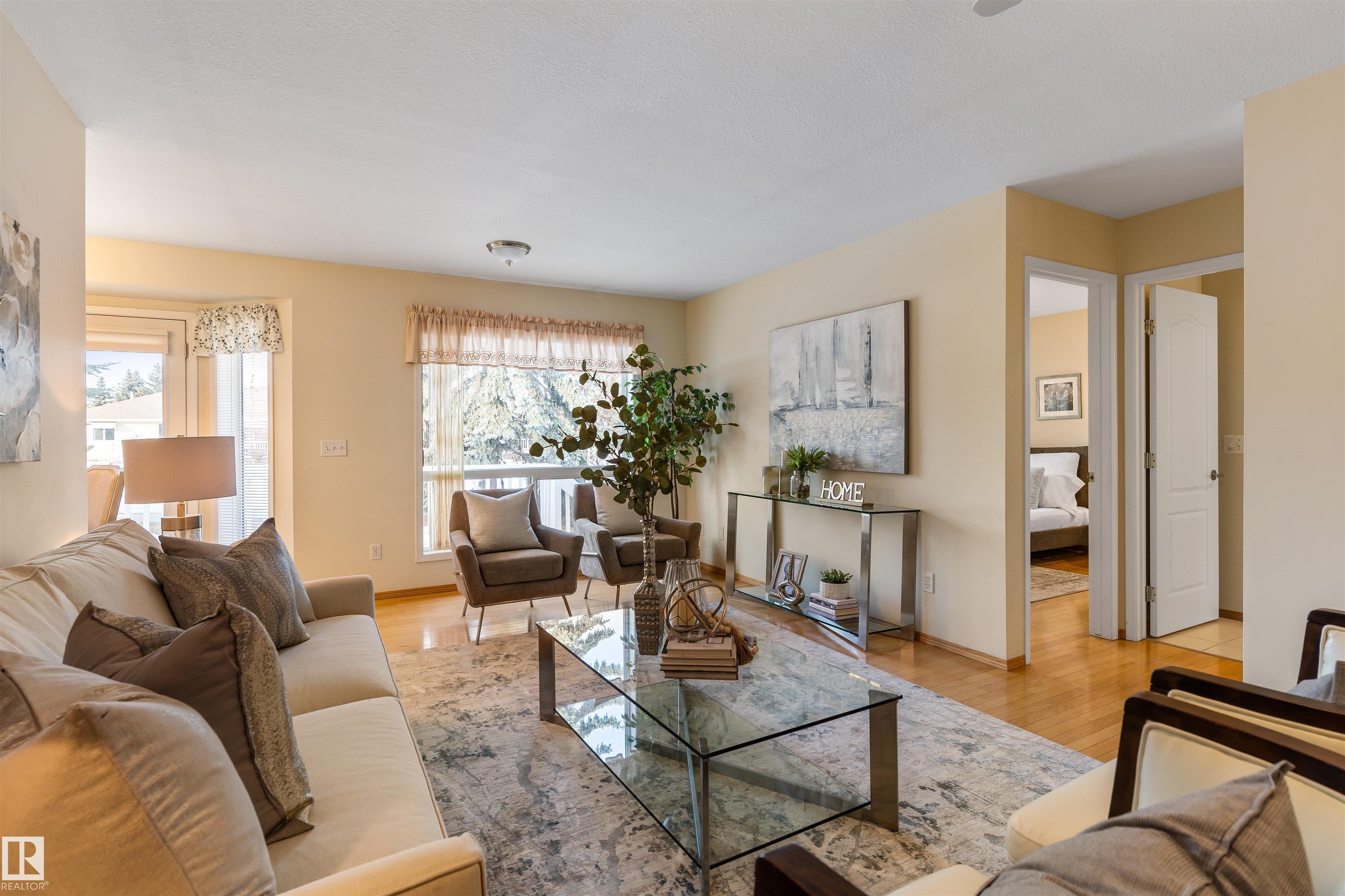 35 - 13320 124 Street NW, Kensington, Edmonton