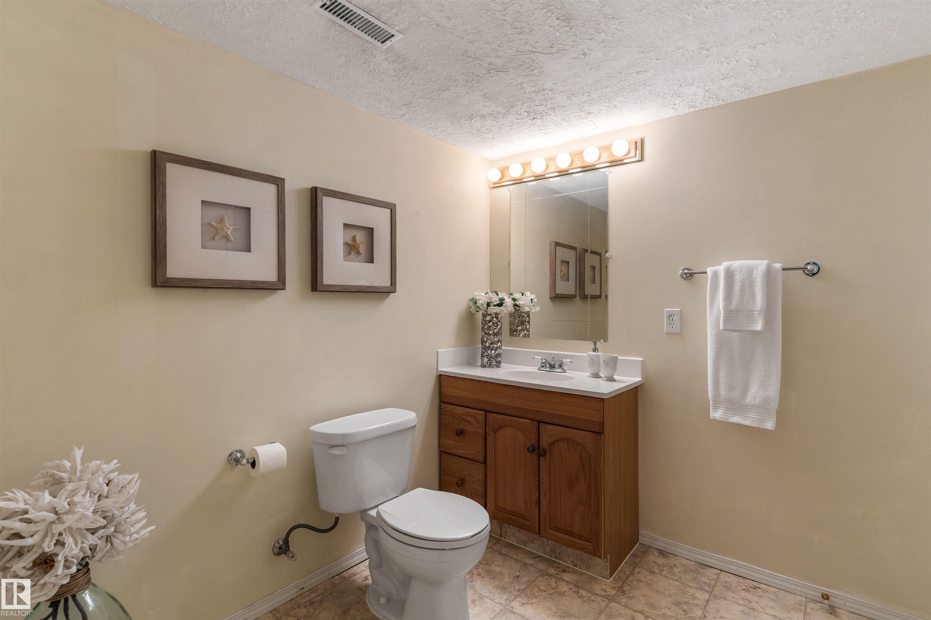 Photo 24 at 35 - 13320 124 Street NW, Kensington, Edmonton