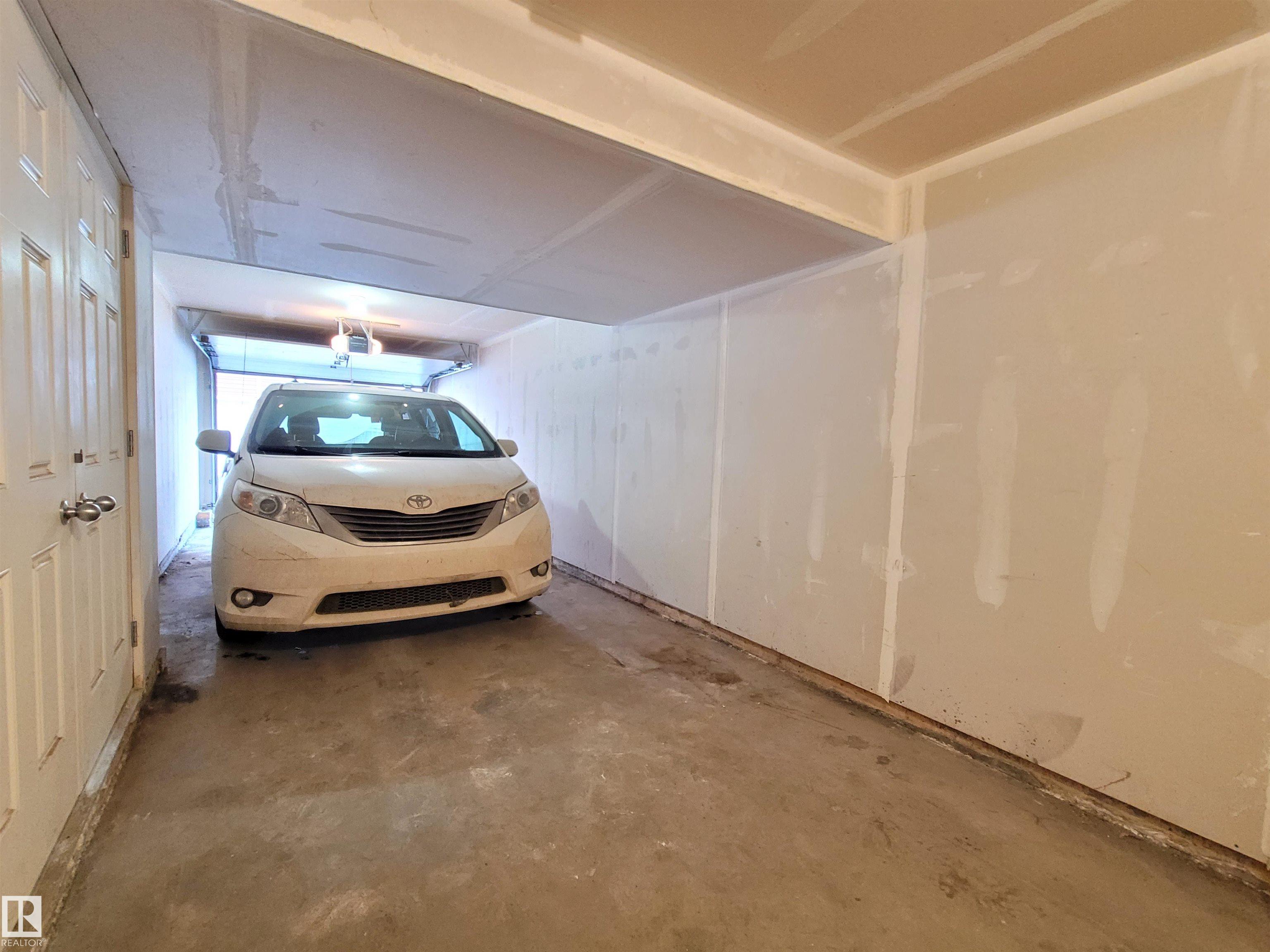 https://zimg.paragon.ice.com/ParagonImages/Property/PM/RAE/225386272/30/0/0/5146e0adc4c7dd5f3d2826722b77a6ae/1/0904ec114ef3450b04648501c438a141/225386272-f1454906-5f15-493b-a4fe-403d5937e6d4.JPG