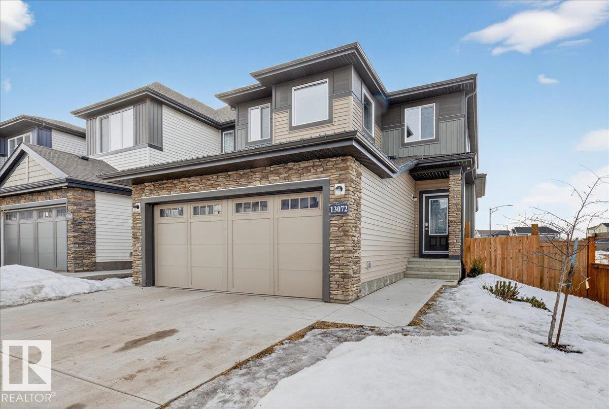 13072 211 Street NW, Trumpeter Area, Edmonton