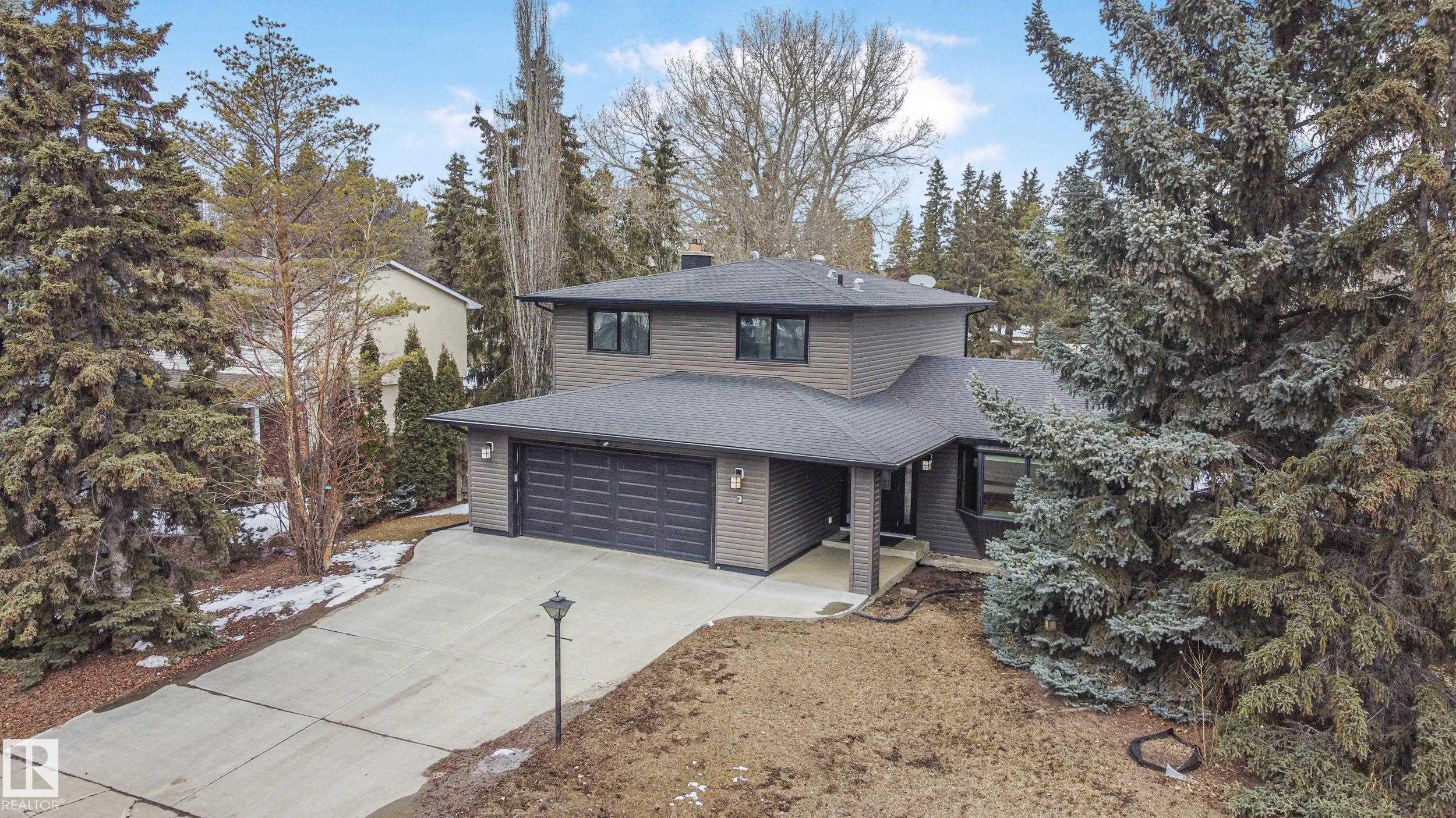 Photo 2 at 2 Westbrook Drive NW, Westbrook Estate, Edmonton