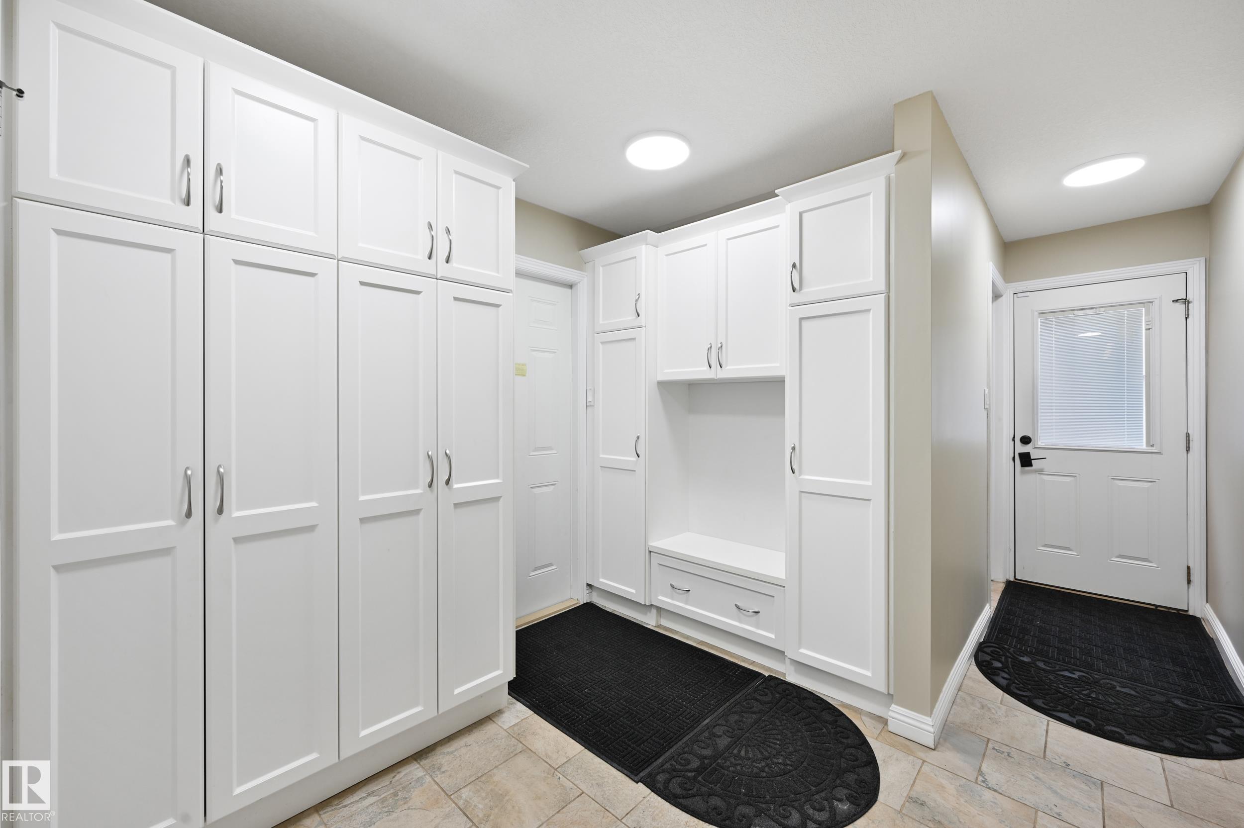 Photo 25 at 2 Westbrook Drive NW, Westbrook Estate, Edmonton