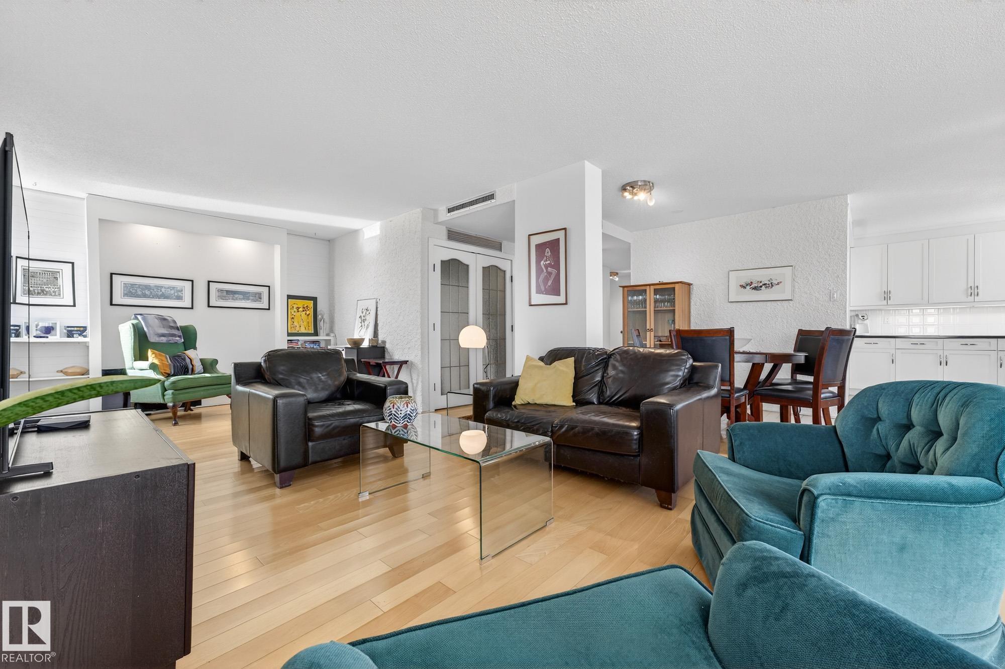 Photo 19 at 1502 - 10160 115 Street NW, Wîhkwêntôwin, Edmonton