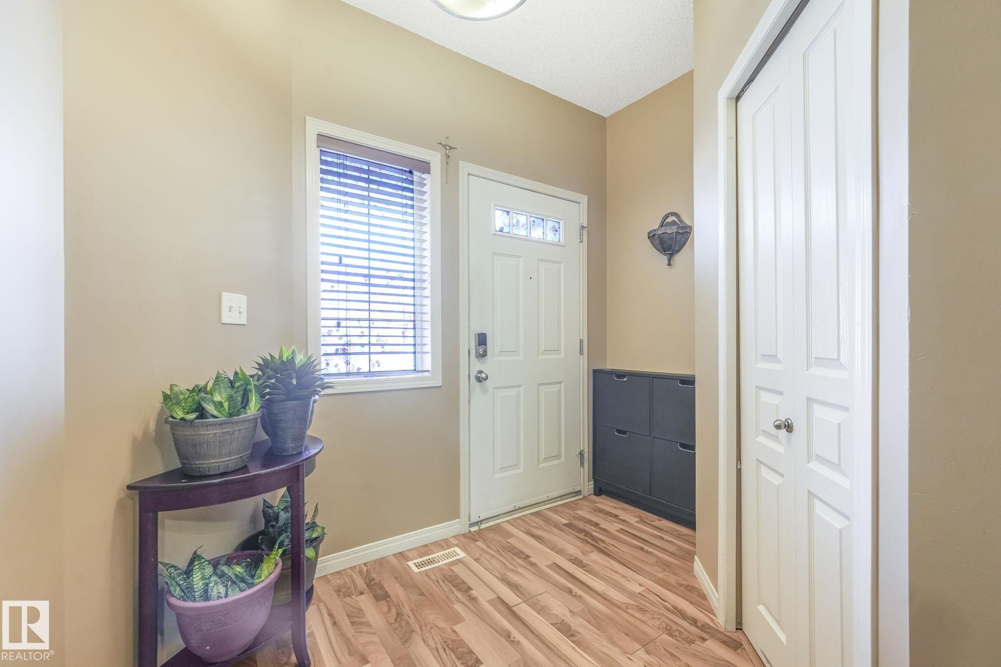 3993 Mcmullen Green green SW, Macewan, Edmonton