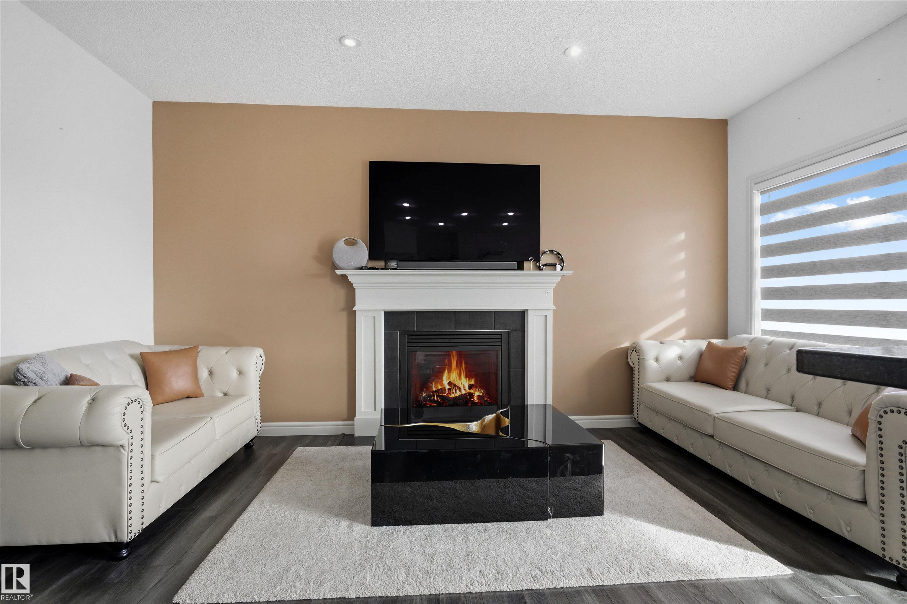 Photo 9 at 1965 118 Street SW, Rutherford, Edmonton