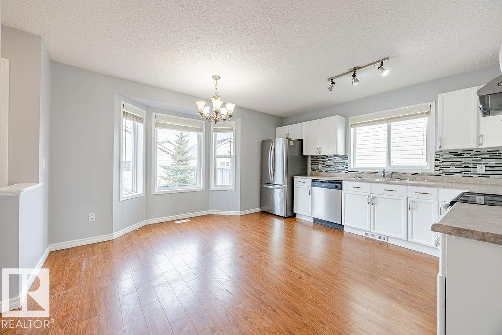 Photo 11 at 820 Mcallister Crescent SW, Macewan, Edmonton