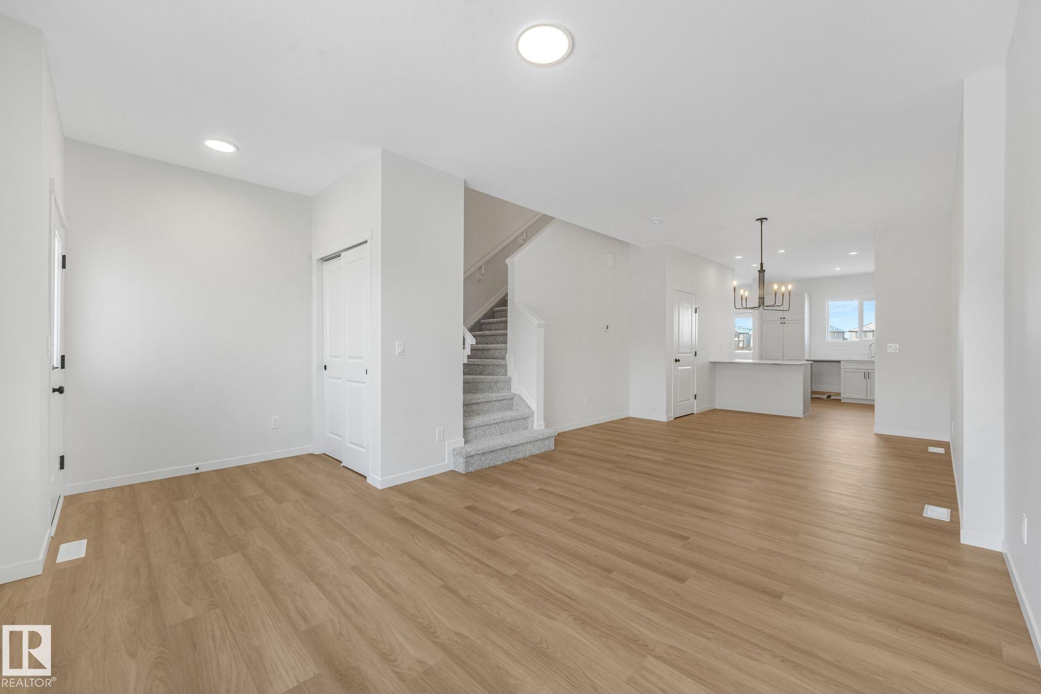 Photo 7 at 112 Elliott Wynd, South Pointe, Fort Saskatchewan