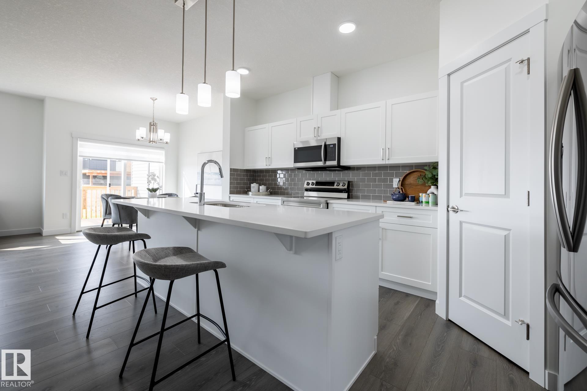 18834 29 Avenue NW, The Uplands, Edmonton