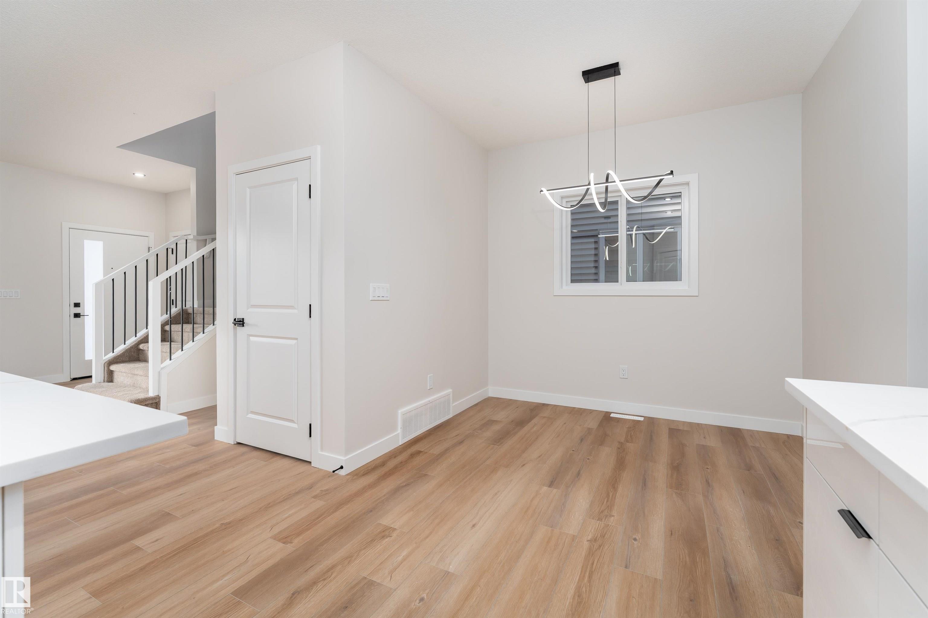 Photo 14 at 30 Westwyck Link, Fenwyck, Spruce Grove