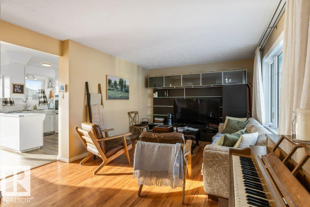 Photo 7 at 36 Sunset Boulevard, Sturgeon Heights, St. Albert