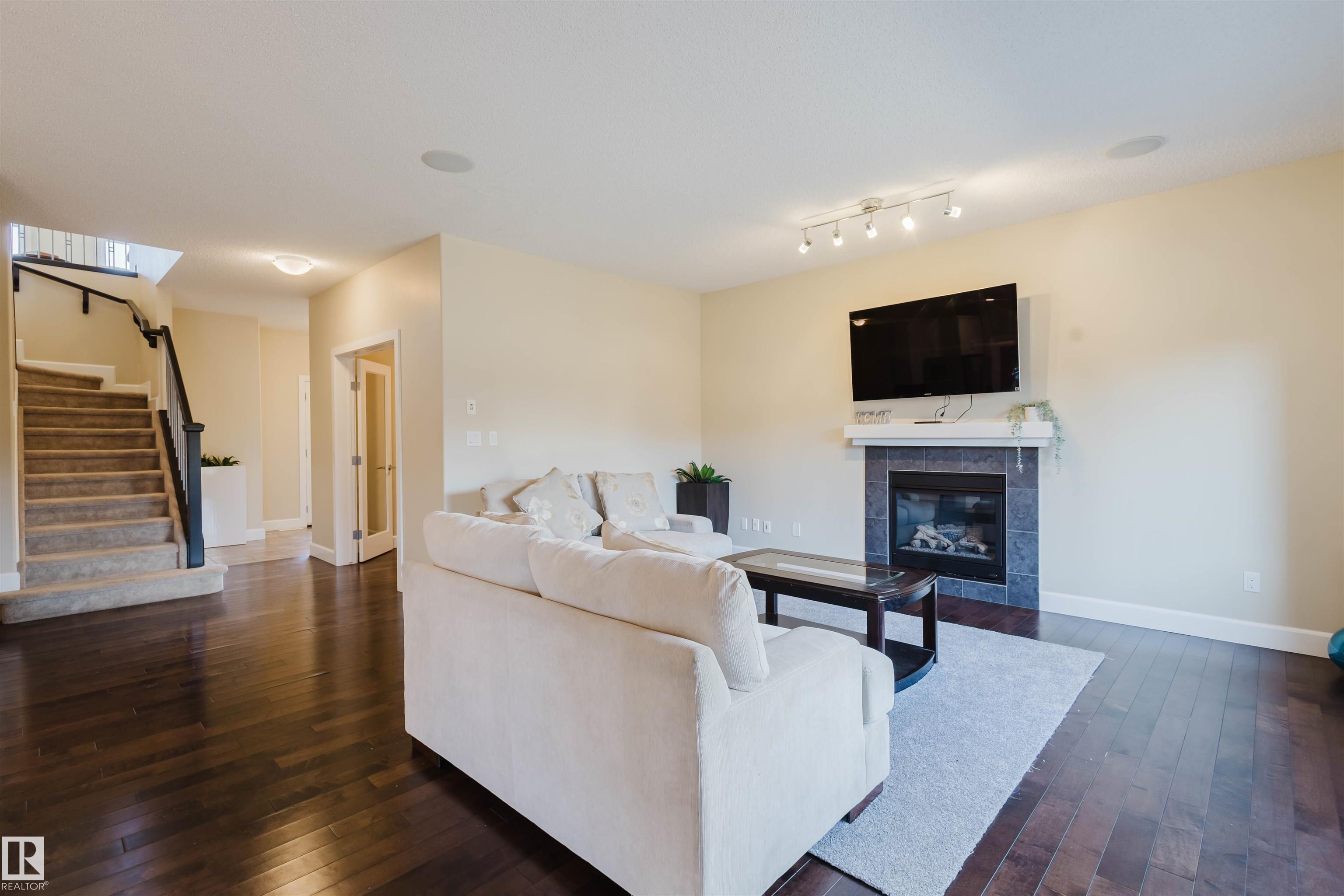 Photo 8 at 2122 Ware Road NW, Windermere, Edmonton