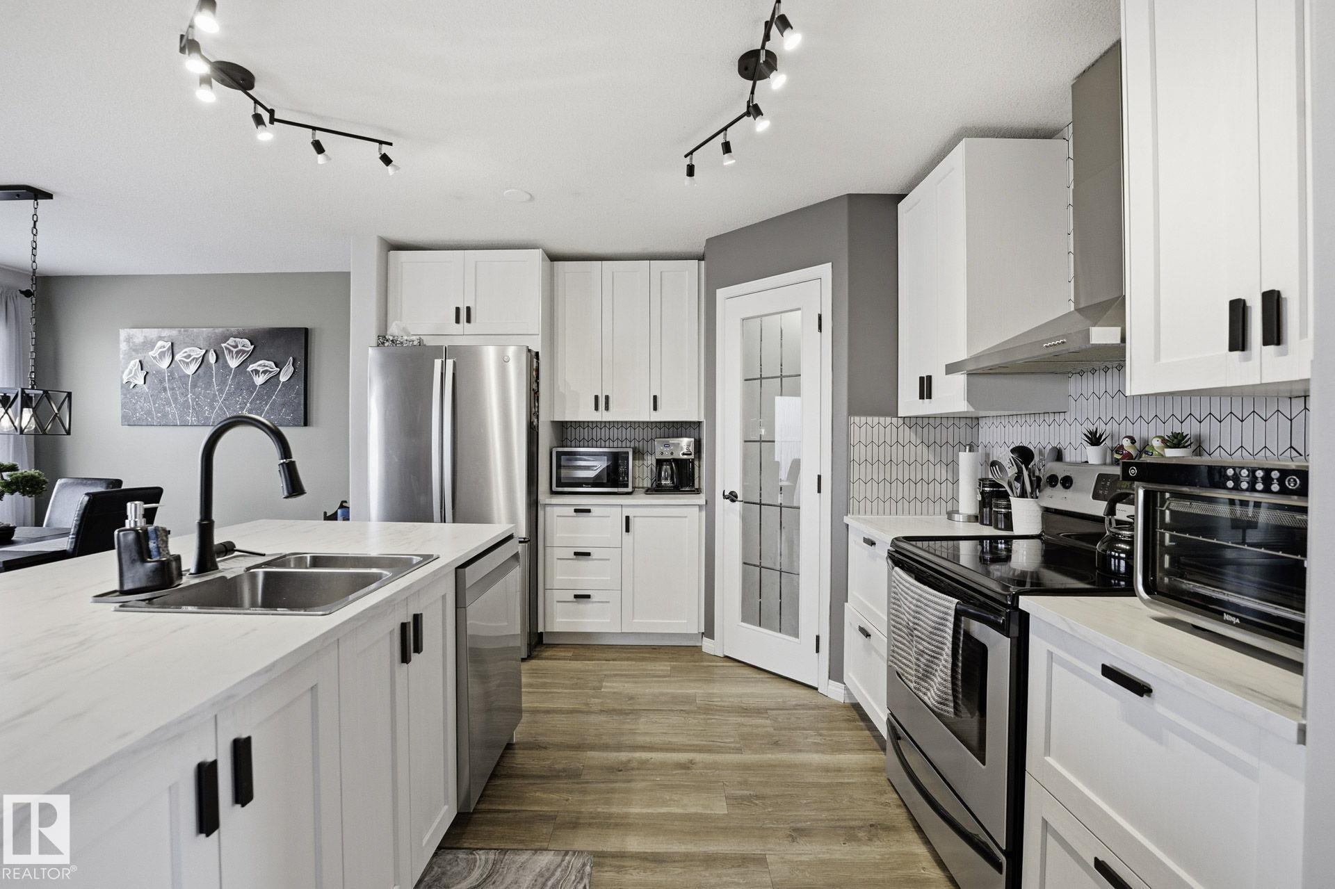 Photo 6 at 105 Graywood Mews, Graybriar, Stony Plain