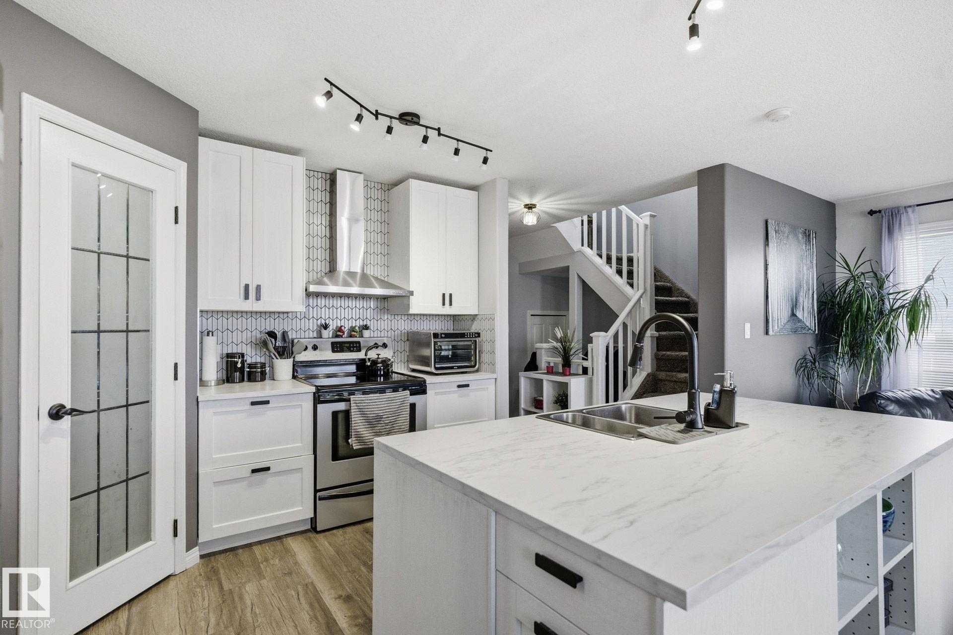 Photo 9 at 105 Graywood Mews, Graybriar, Stony Plain