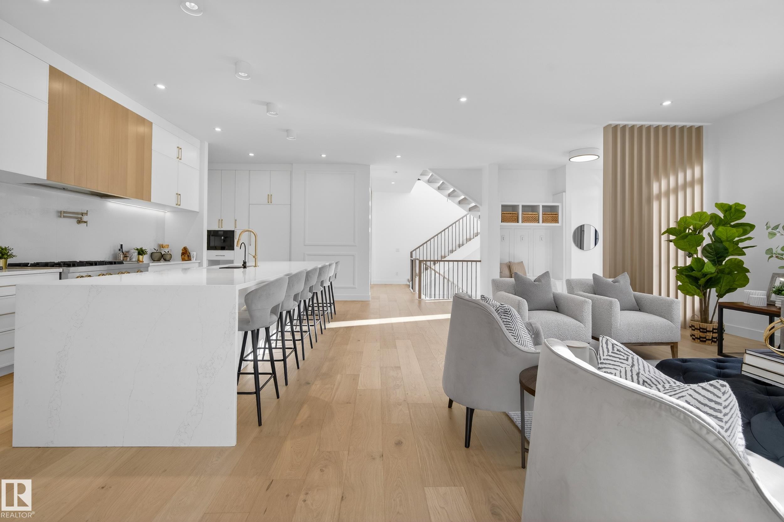 Photo 13 at 14320 Mackenzie Drive NW, Crestwood, Edmonton