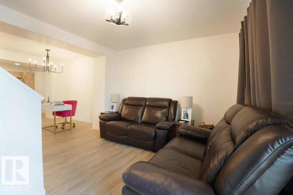 Photo 14 at 26 Eastwood Drive, Easton, Spruce Grove