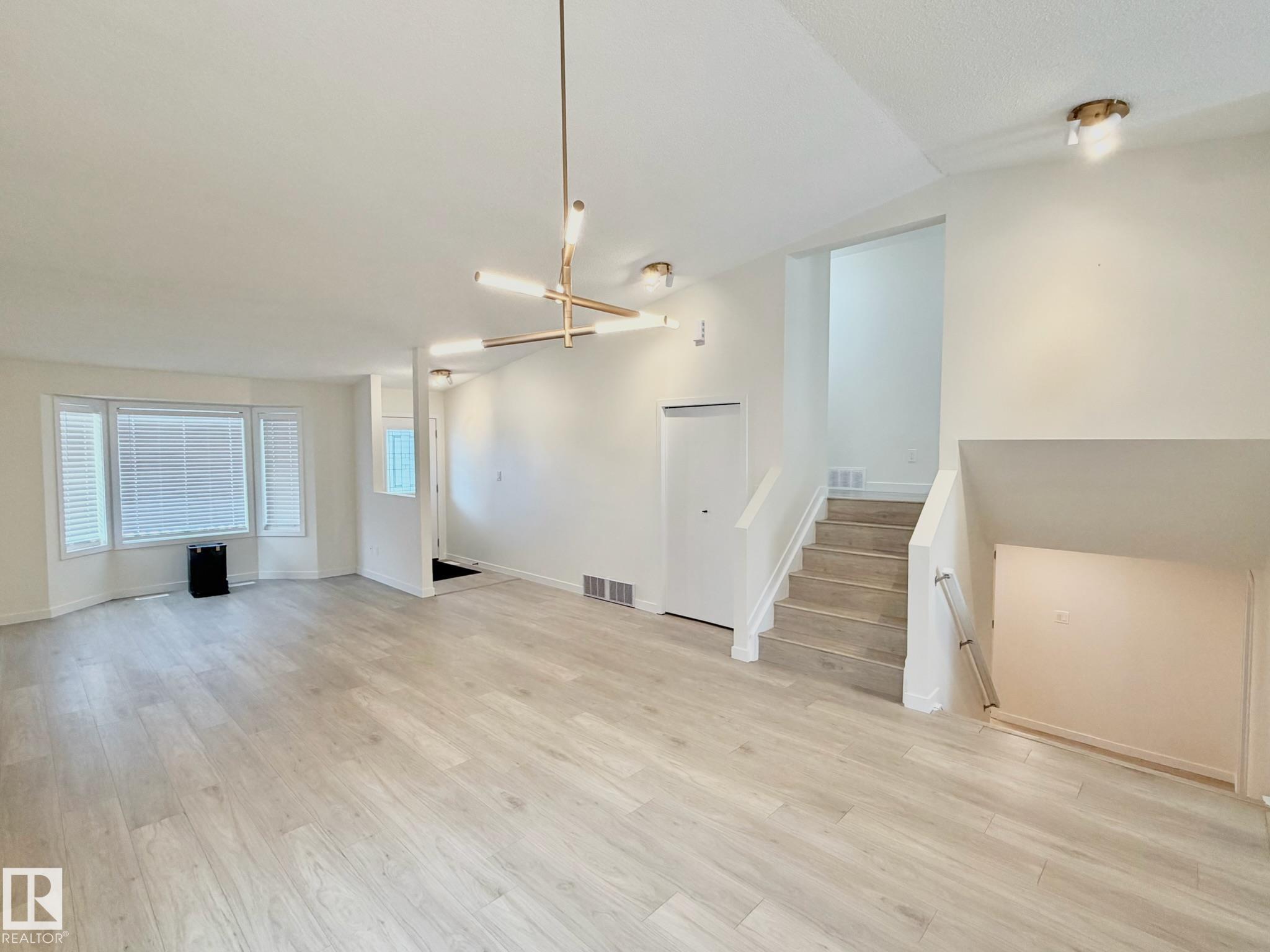 Photo 7 at 14309 128a Street NW, Cumberland, Edmonton