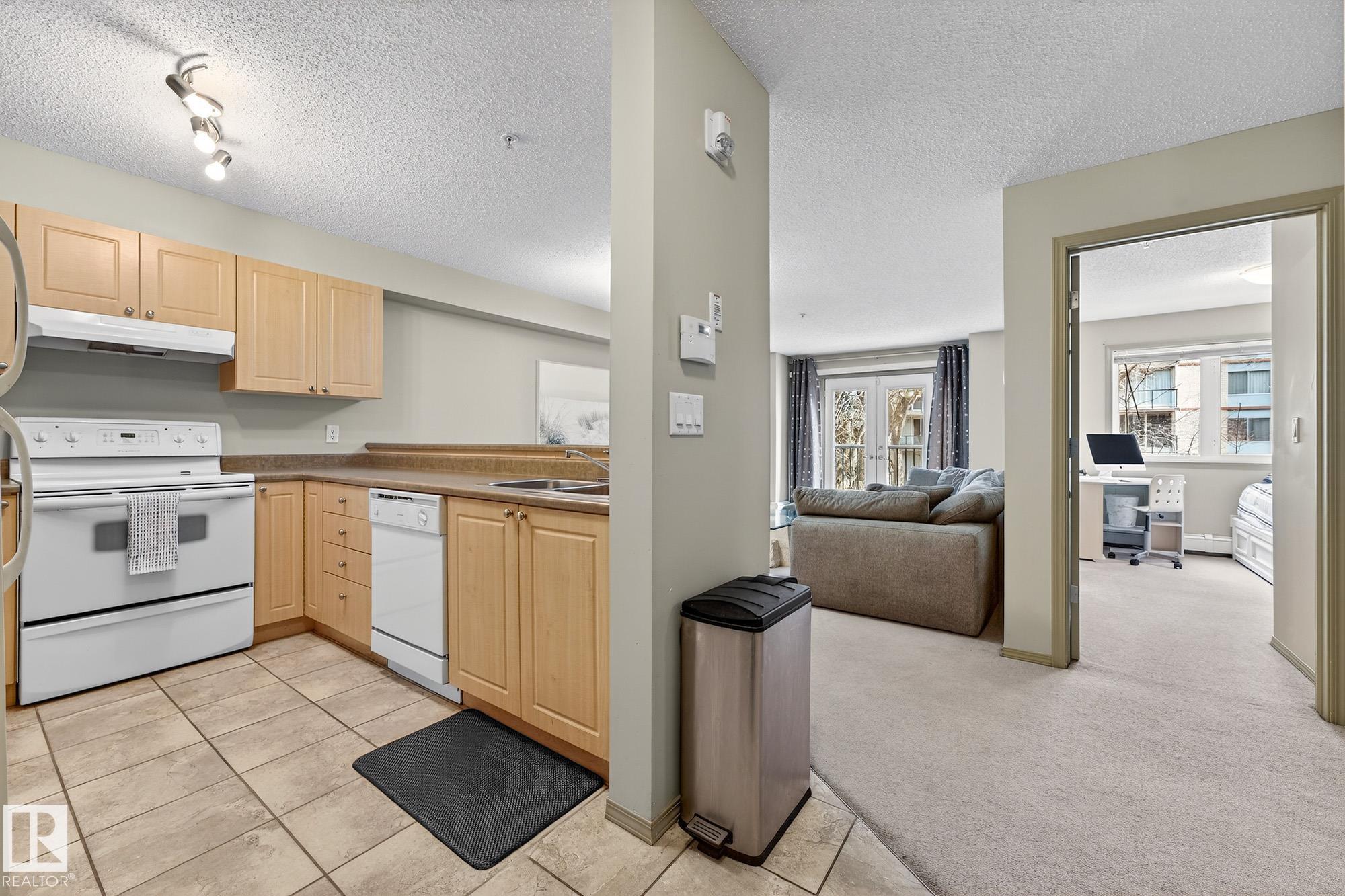 108 - 10403 98 Avenue NW, Downtown, Edmonton