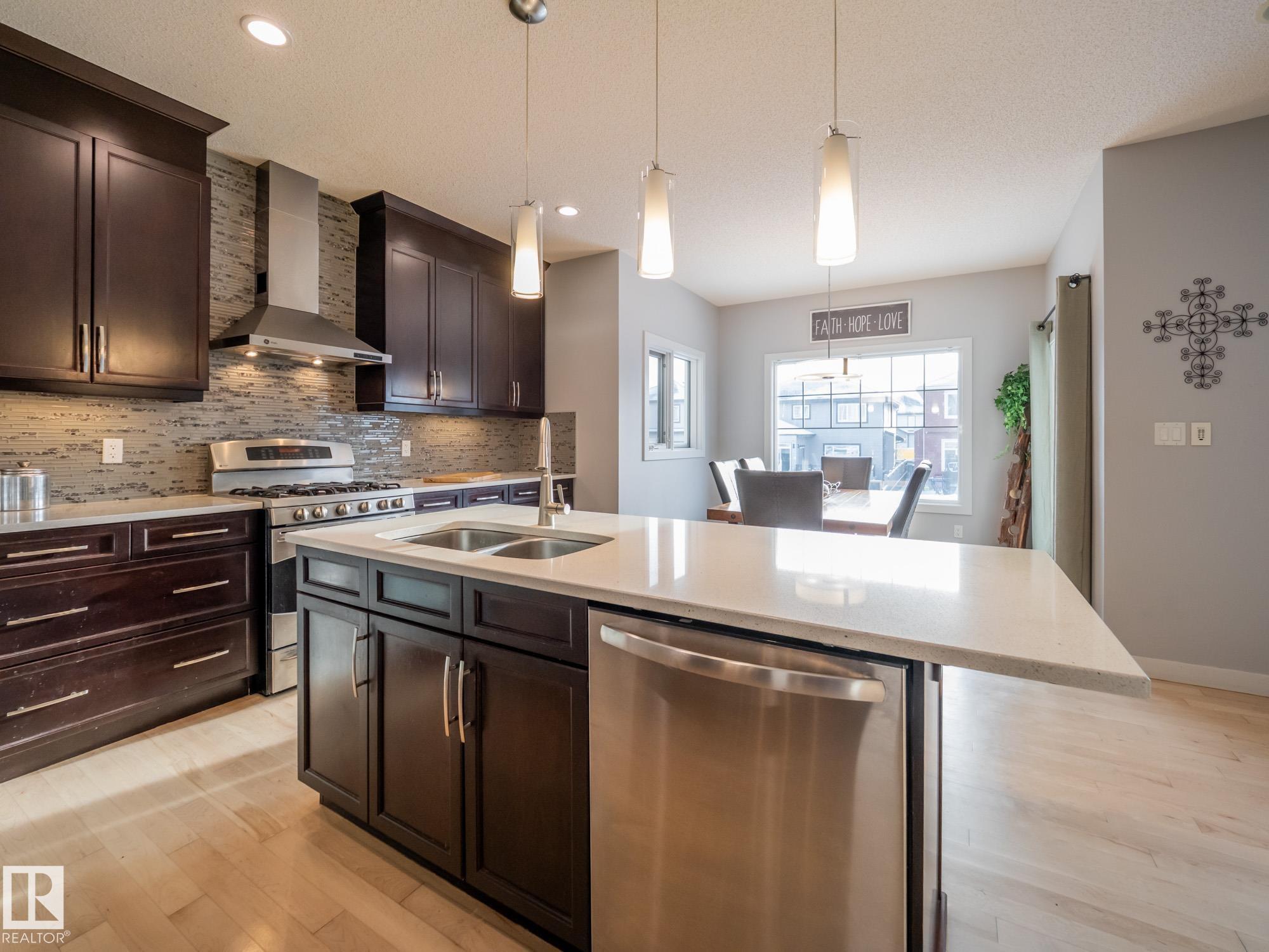 Photo 9 at 4211 Charles Close SW, Chappelle Area, Edmonton