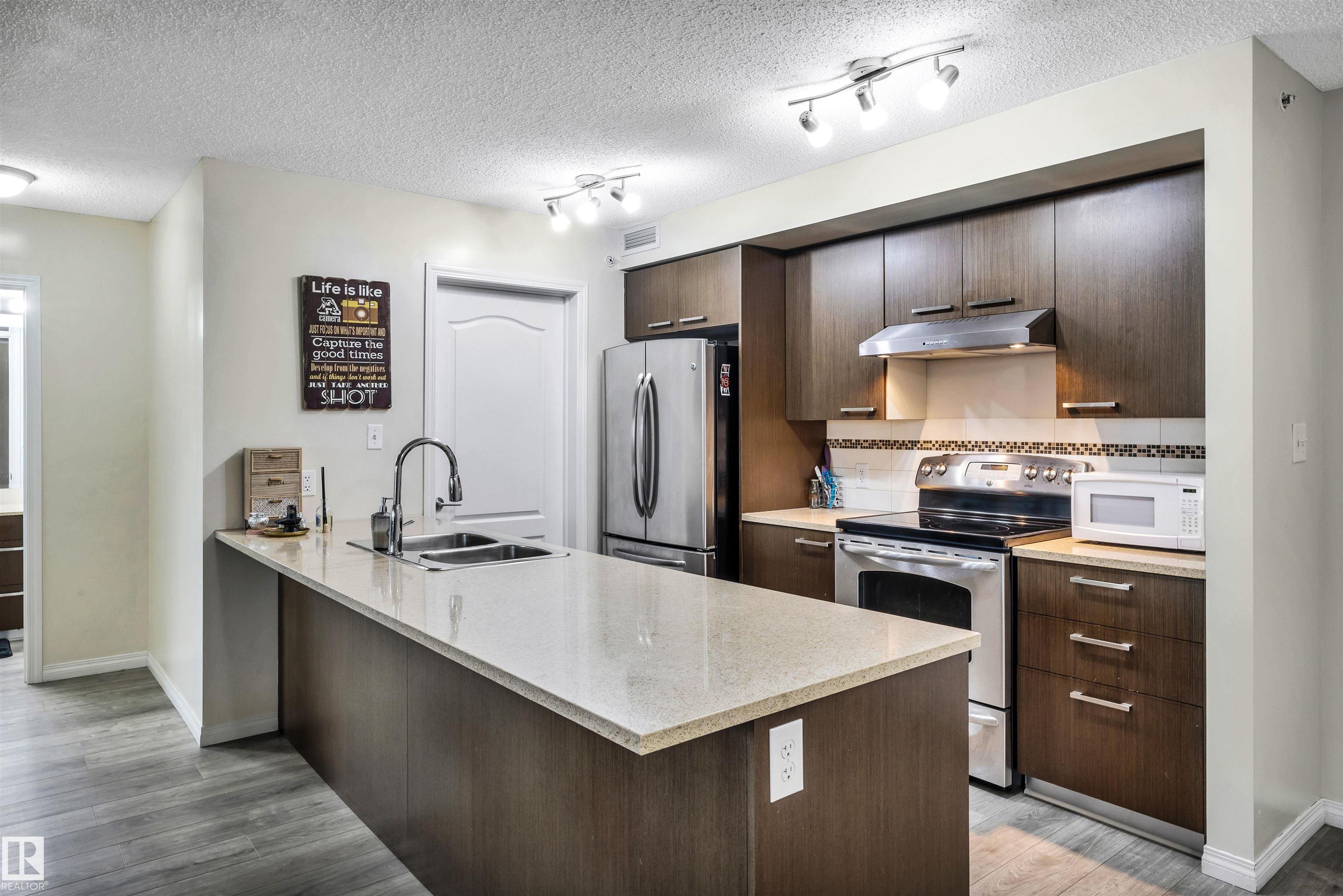 2405 - 7343 South Terwillegar Drive NW, South Terwillegar, Edmonton