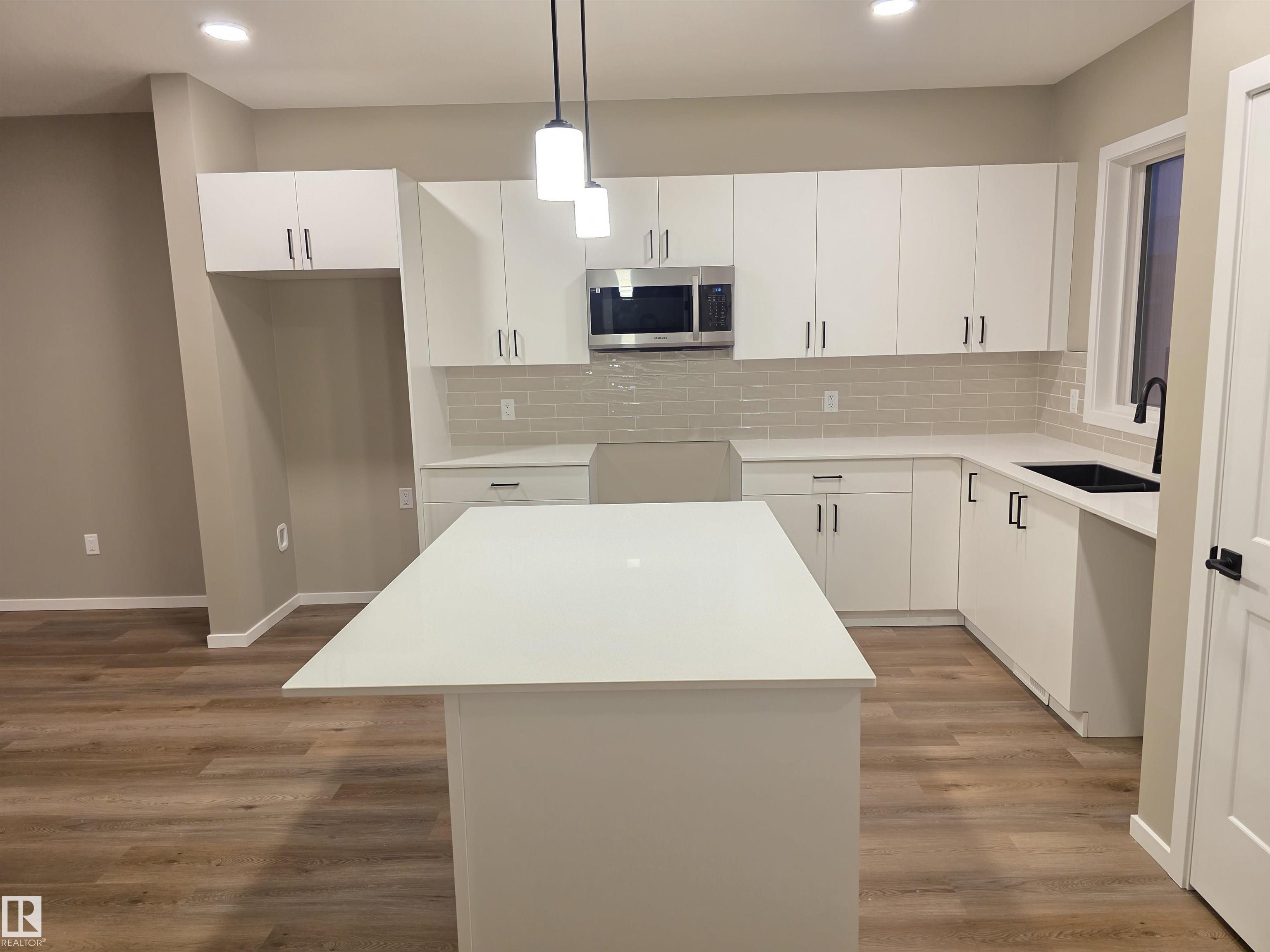 Photo 6 at 11 Sereno Lane, Sienna, Fort Saskatchewan