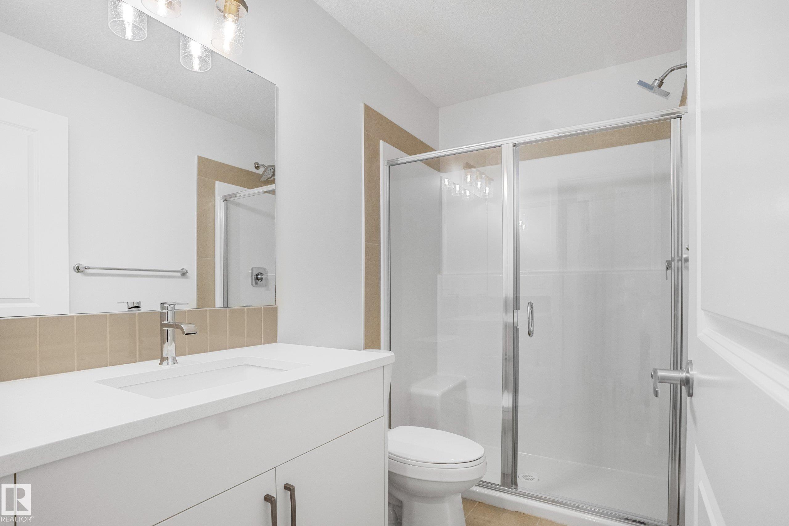 Photo 11 at 3741 Erlanger Drive NW, Edgemont, Edmonton