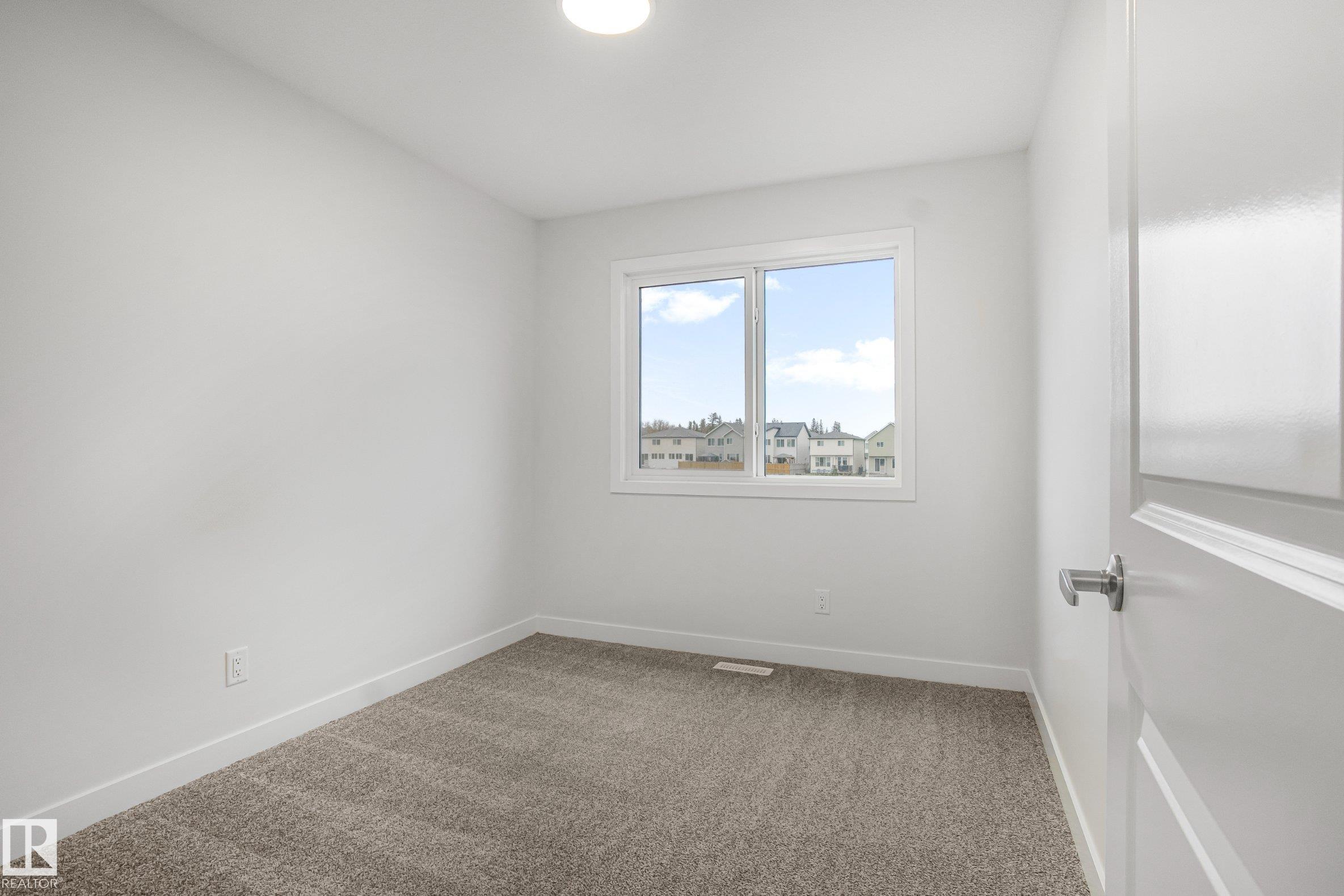 Photo 8 at 3741 Erlanger Drive NW, Edgemont, Edmonton