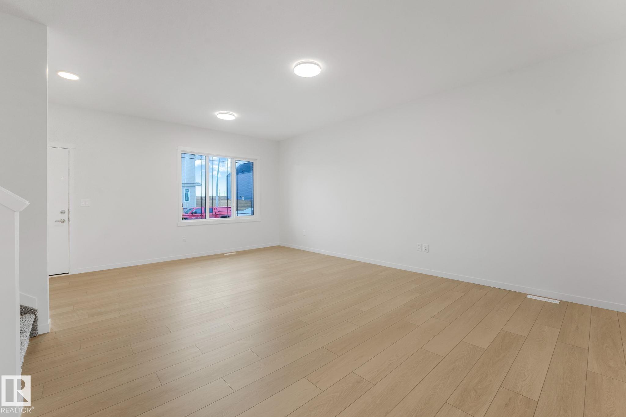 Picture for 17319 6 ST NE NE