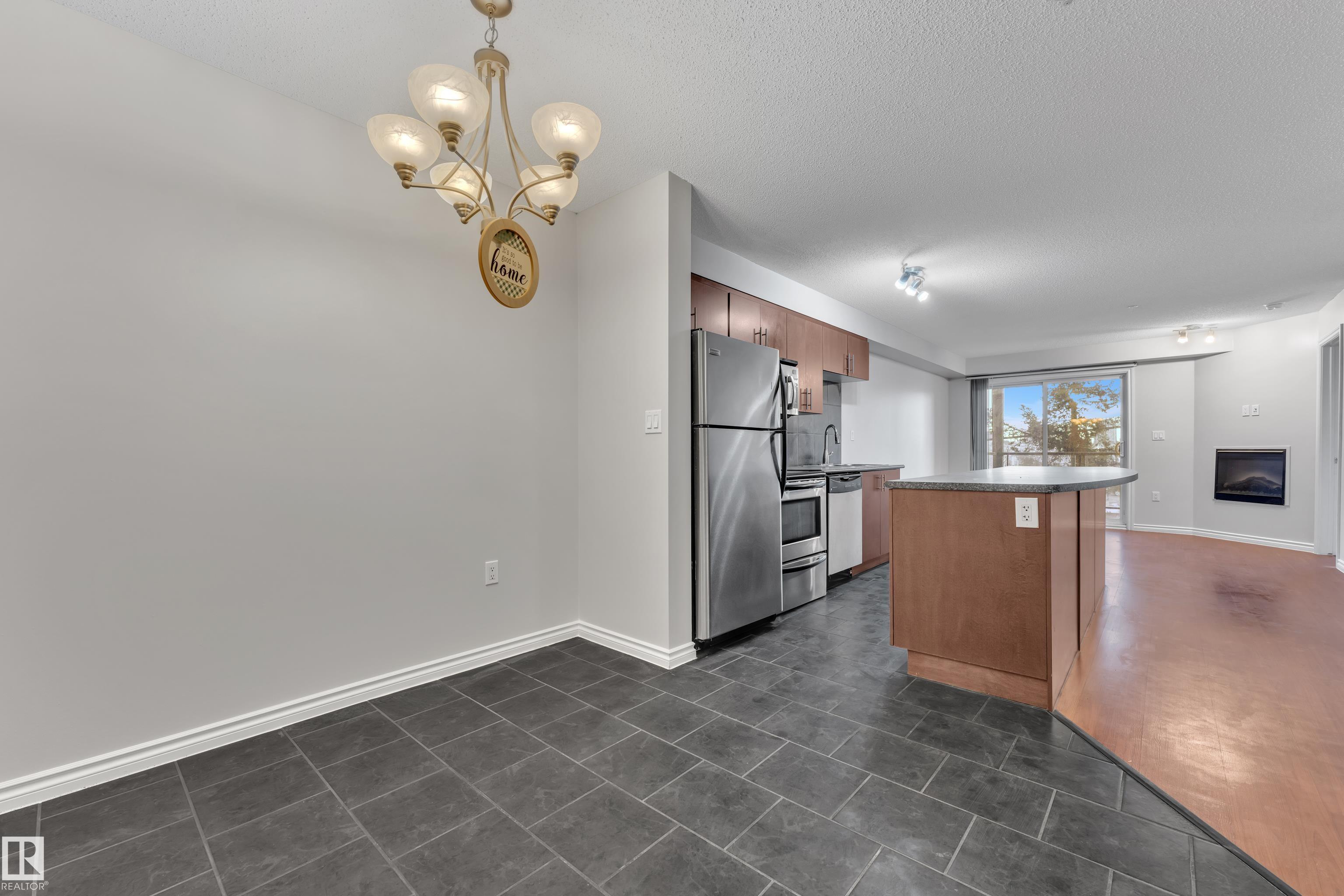 210 - 10118 106 Avenue NW, Central Mcdougall, Edmonton