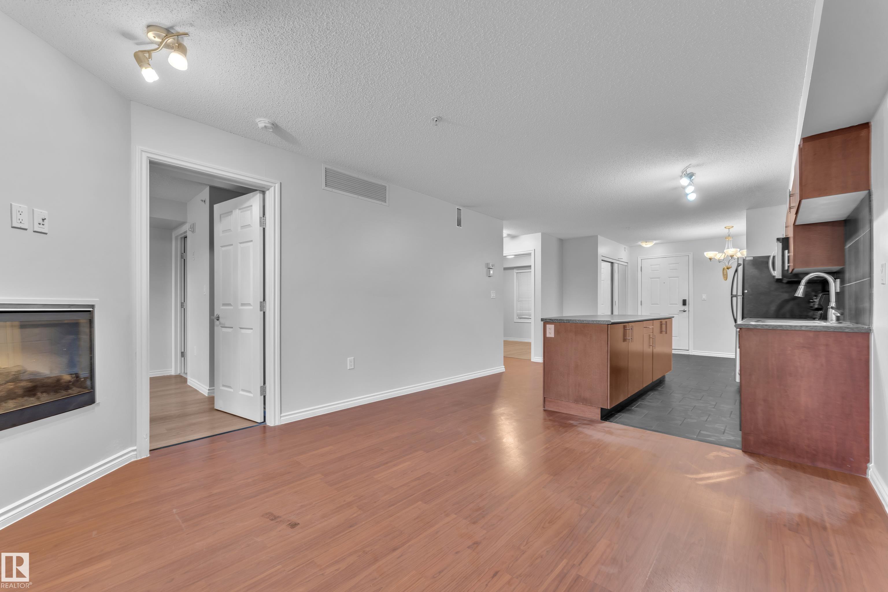 Photo 10 at 210 - 10118 106 Avenue NW, Central Mcdougall, Edmonton