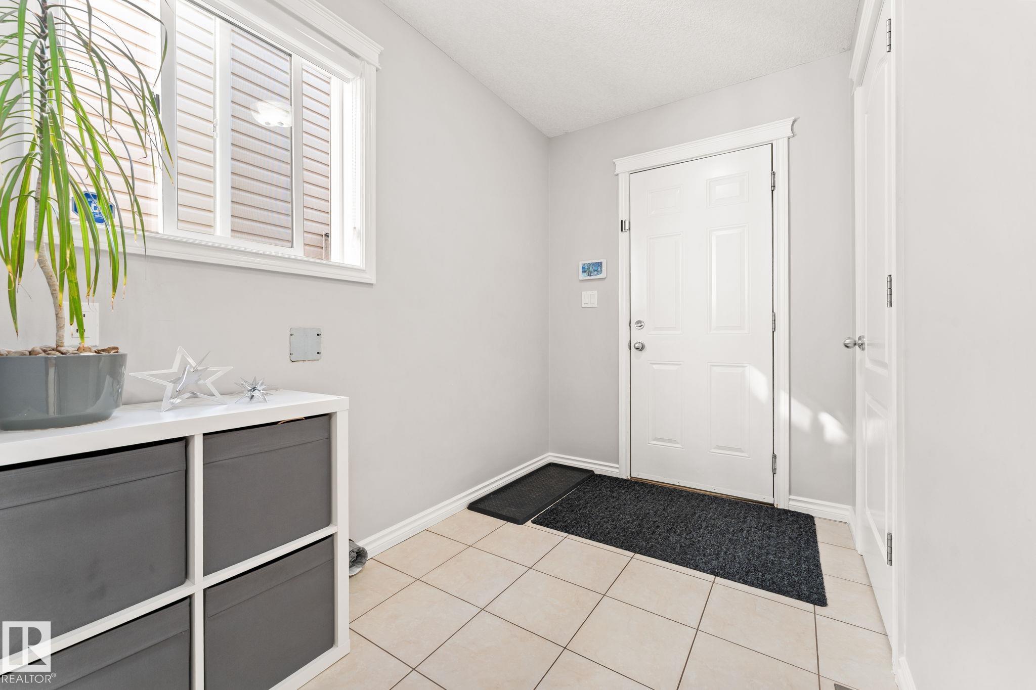 Photo 22 at 10655 181 Avenue NW, Chambery, Edmonton