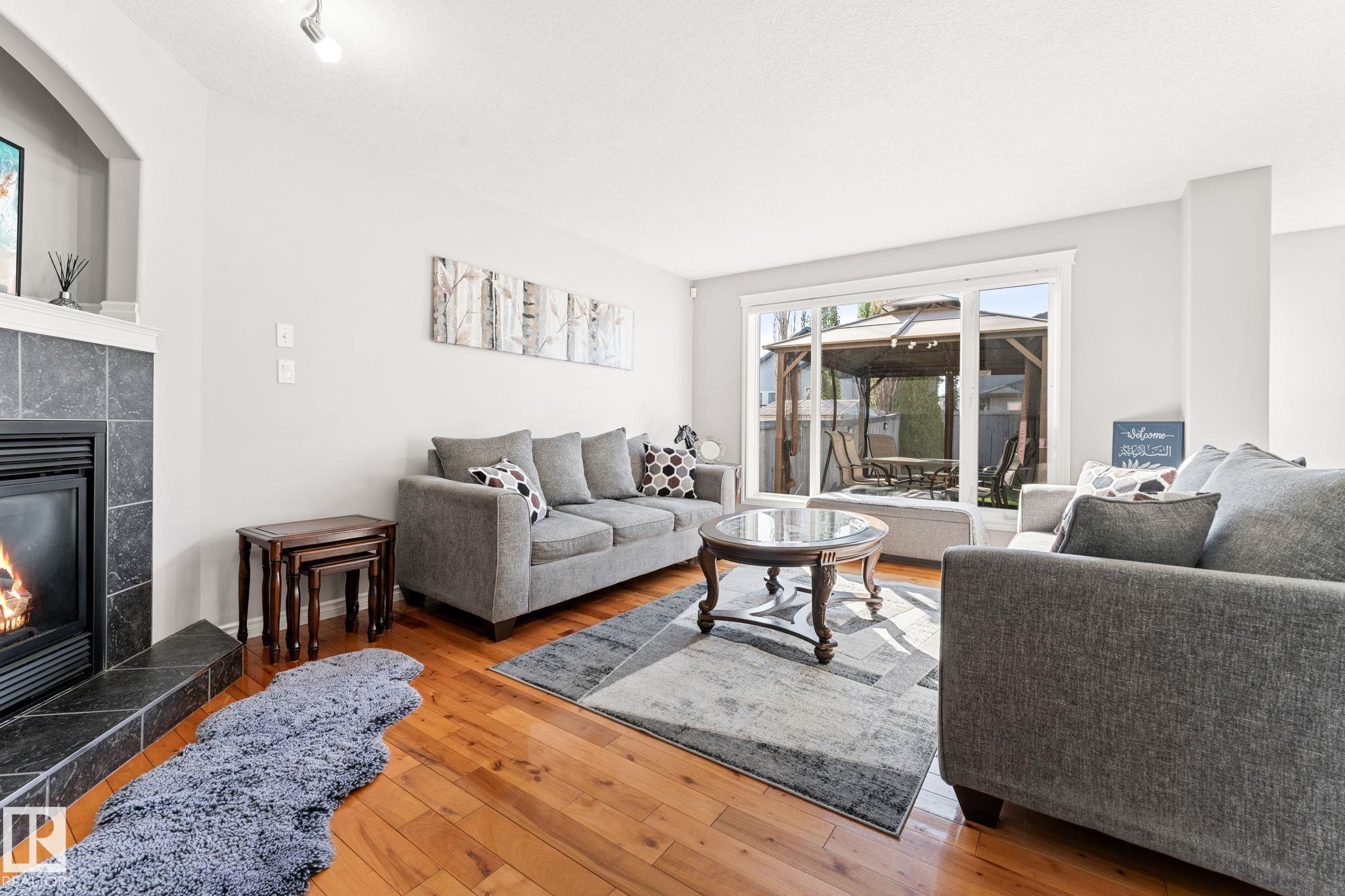 Photo 9 at 10655 181 Avenue NW, Chambery, Edmonton