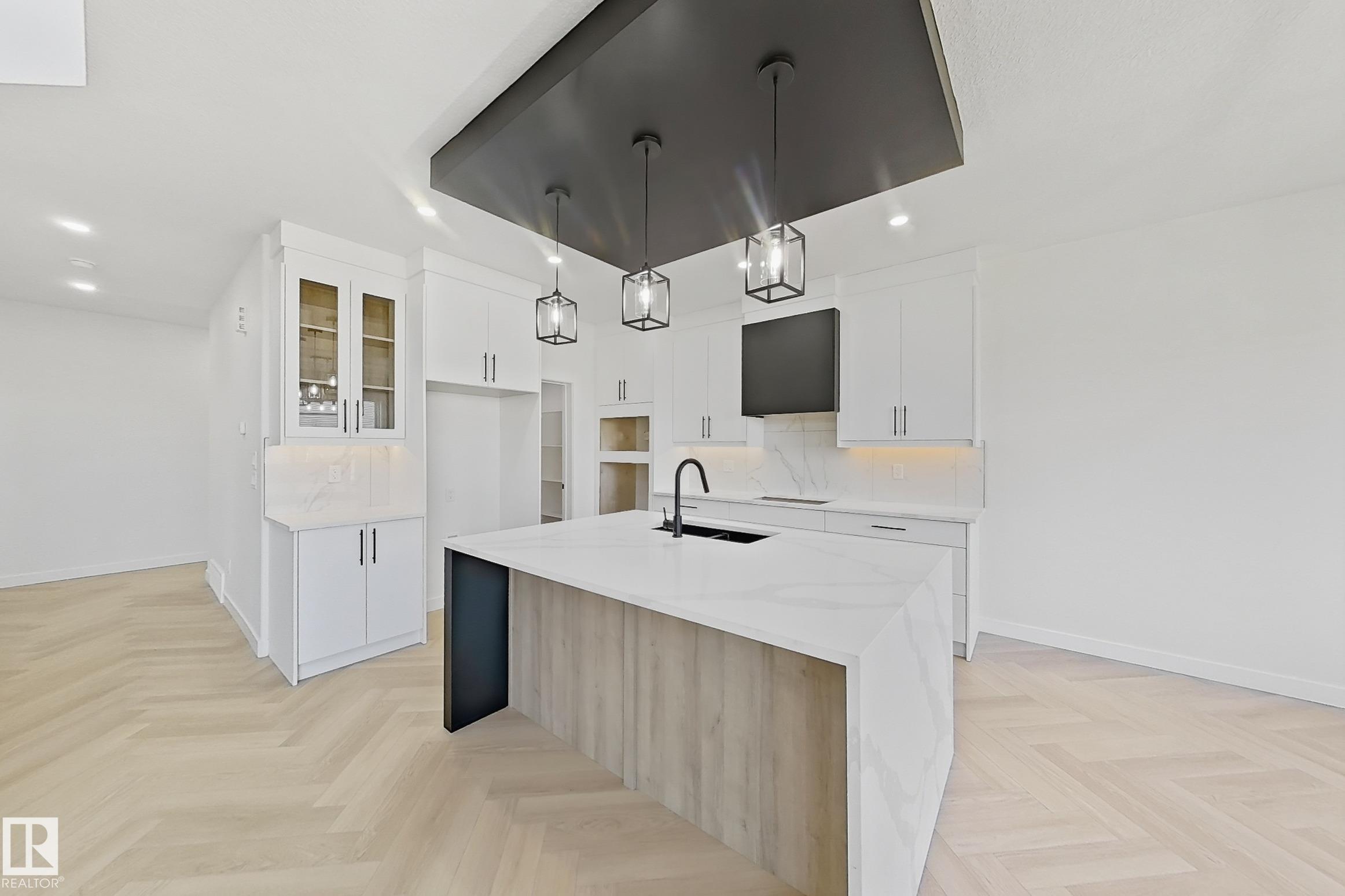 Photo 12 at 1558 Siskin Link NW, Kinglet Gardens, Edmonton